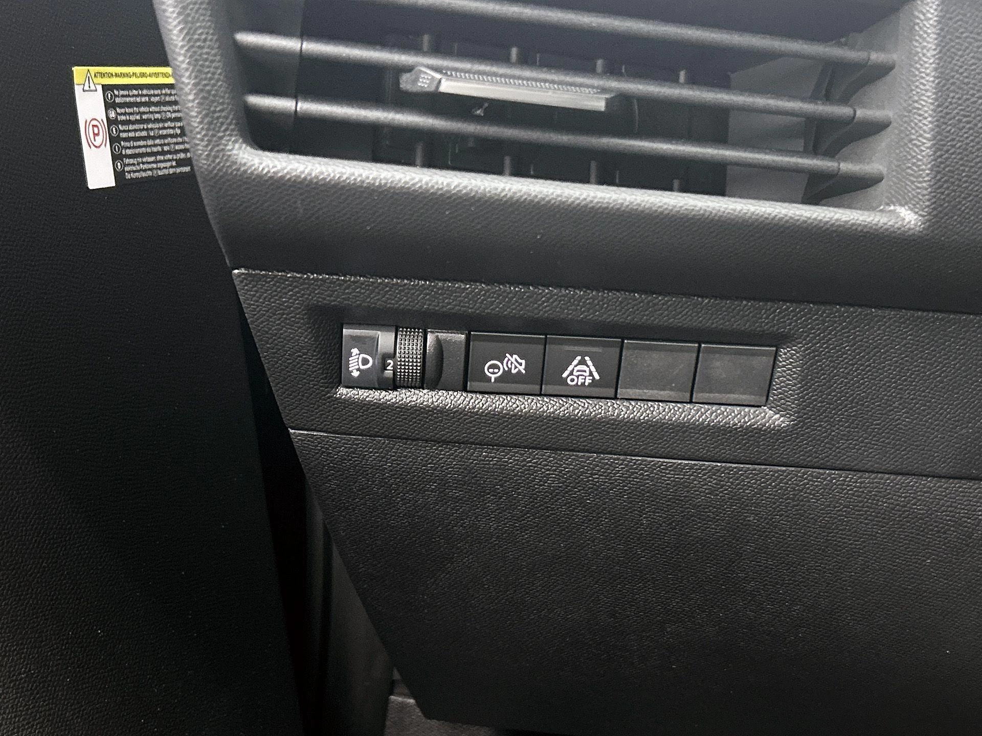Opel Frontera 1.2 Turbo Hybrid Edition