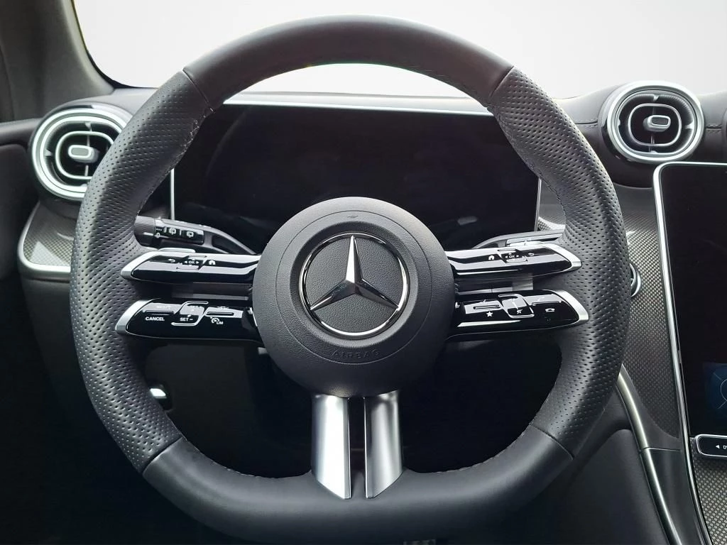 Mercedes-Benz-GLC-image-1