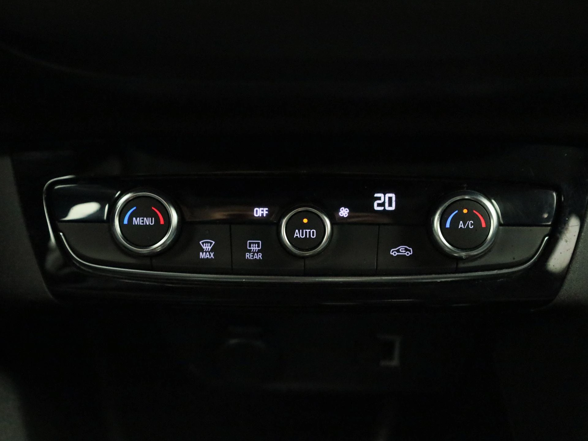 Opel-Corsa-e-image-16