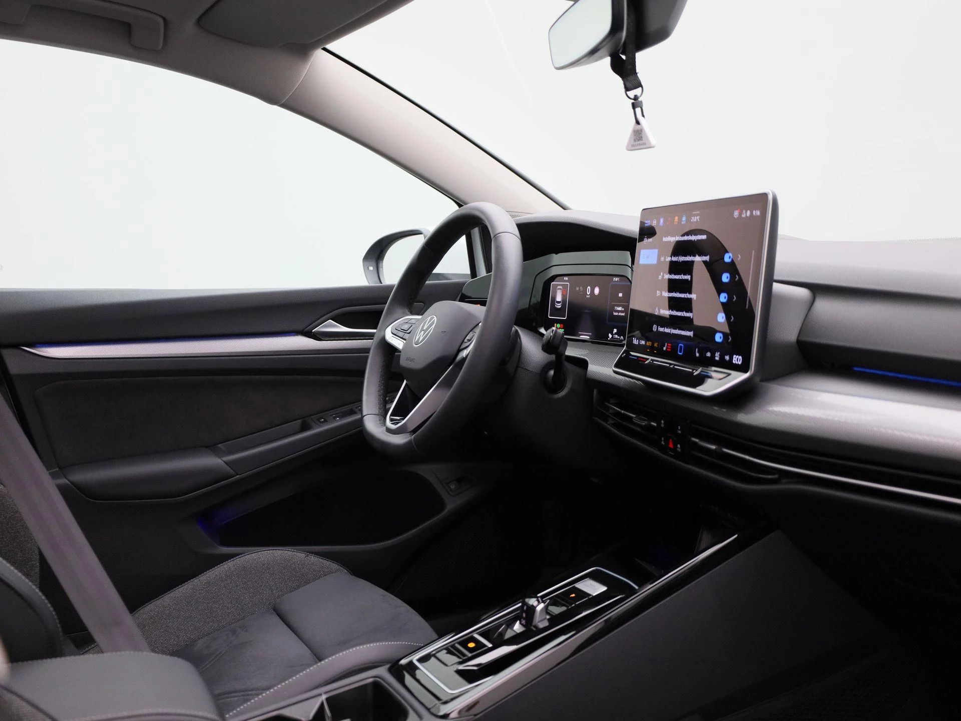 Volkswagen Golf 1.5 eHybrid Style Edition 204 PK|