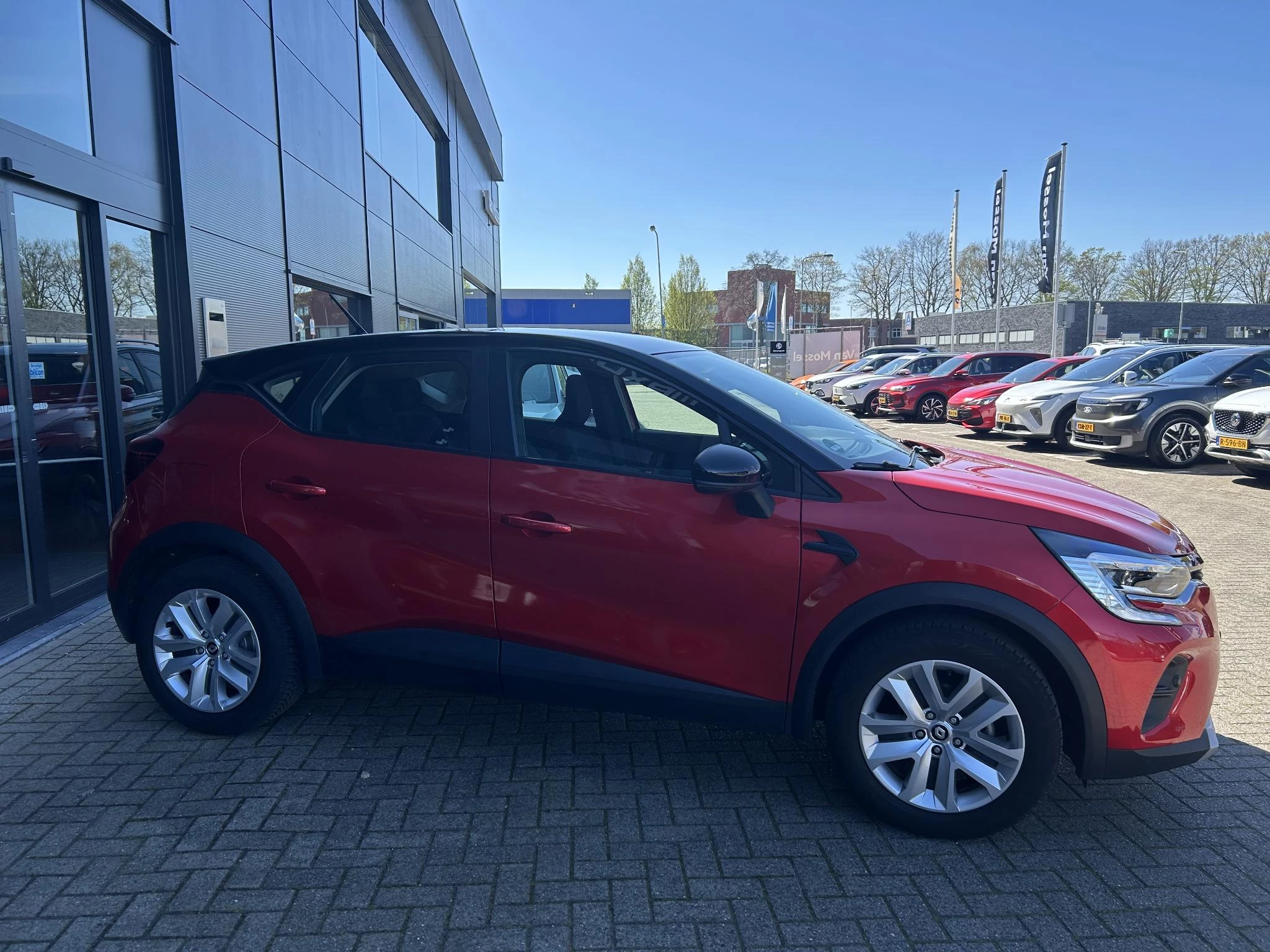 Renault-Captur-image-5