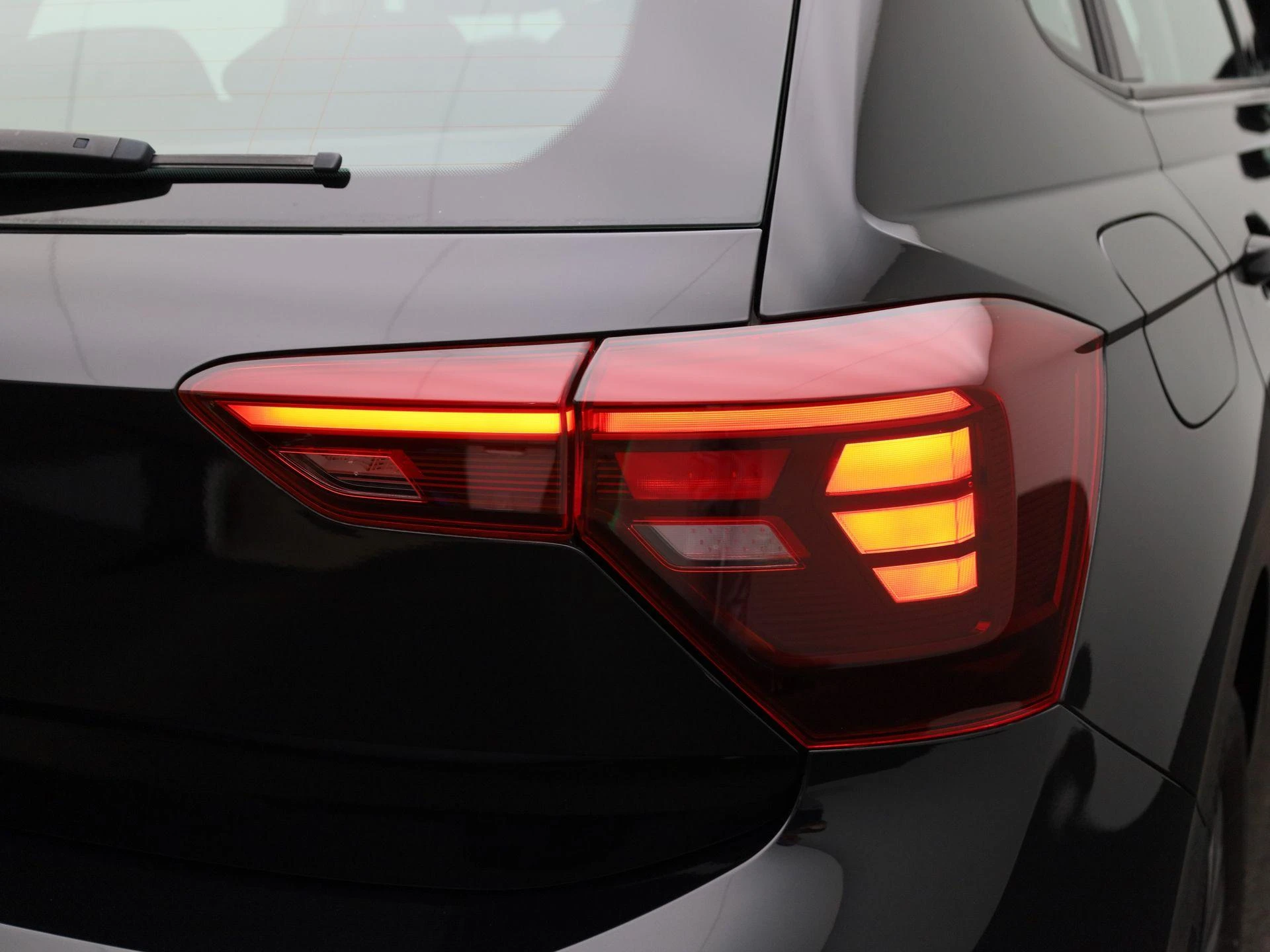 Volkswagen-Polo-image-26
