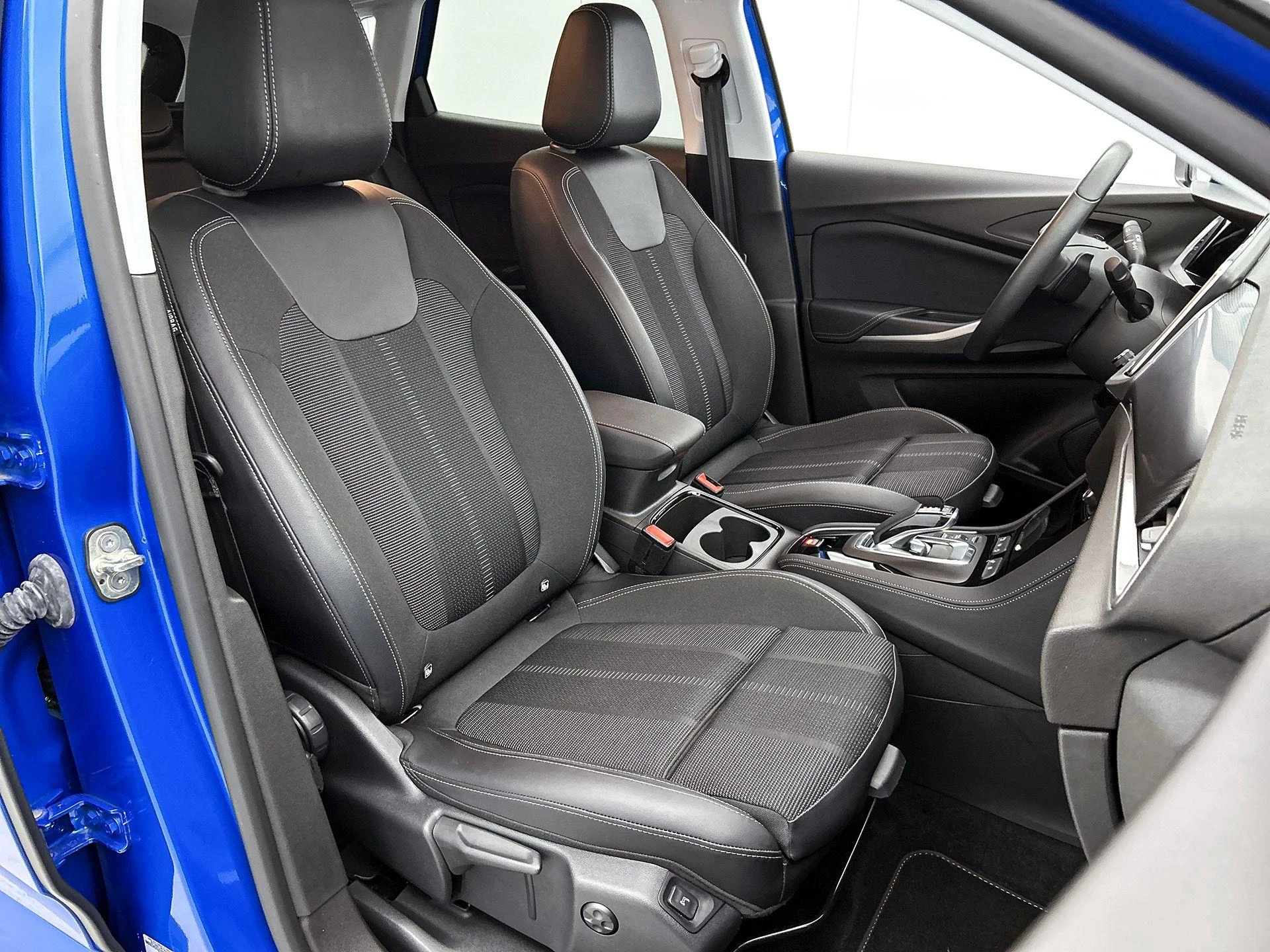 Opel Grandland 1.6 Turbo Plug-In Hybrid Business Elegance