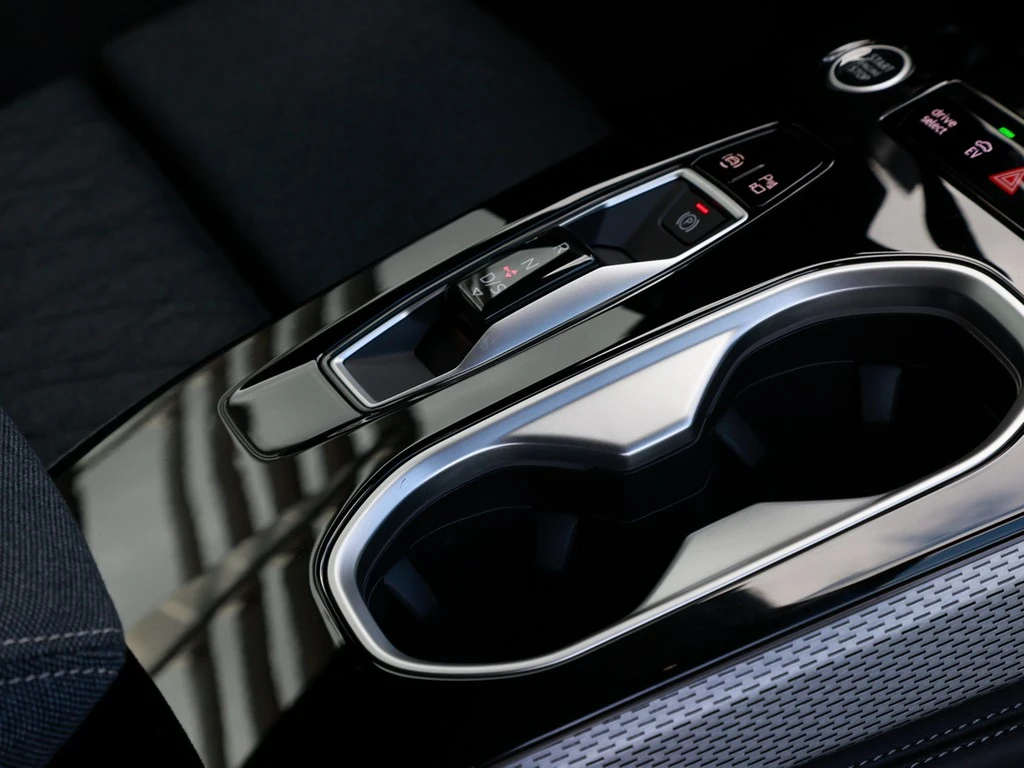 Audi-A6-image-8