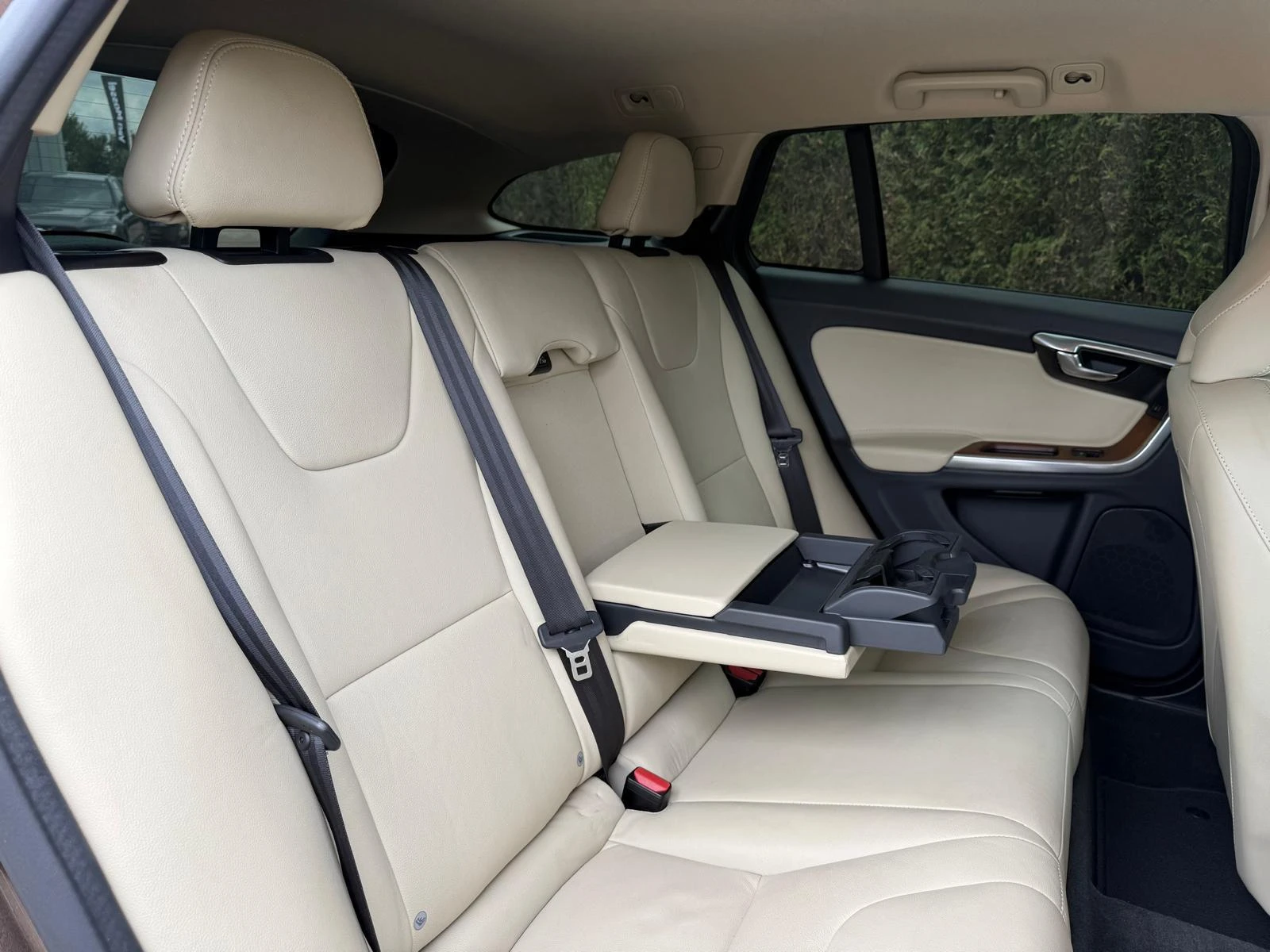 Volvo-V60-image-10