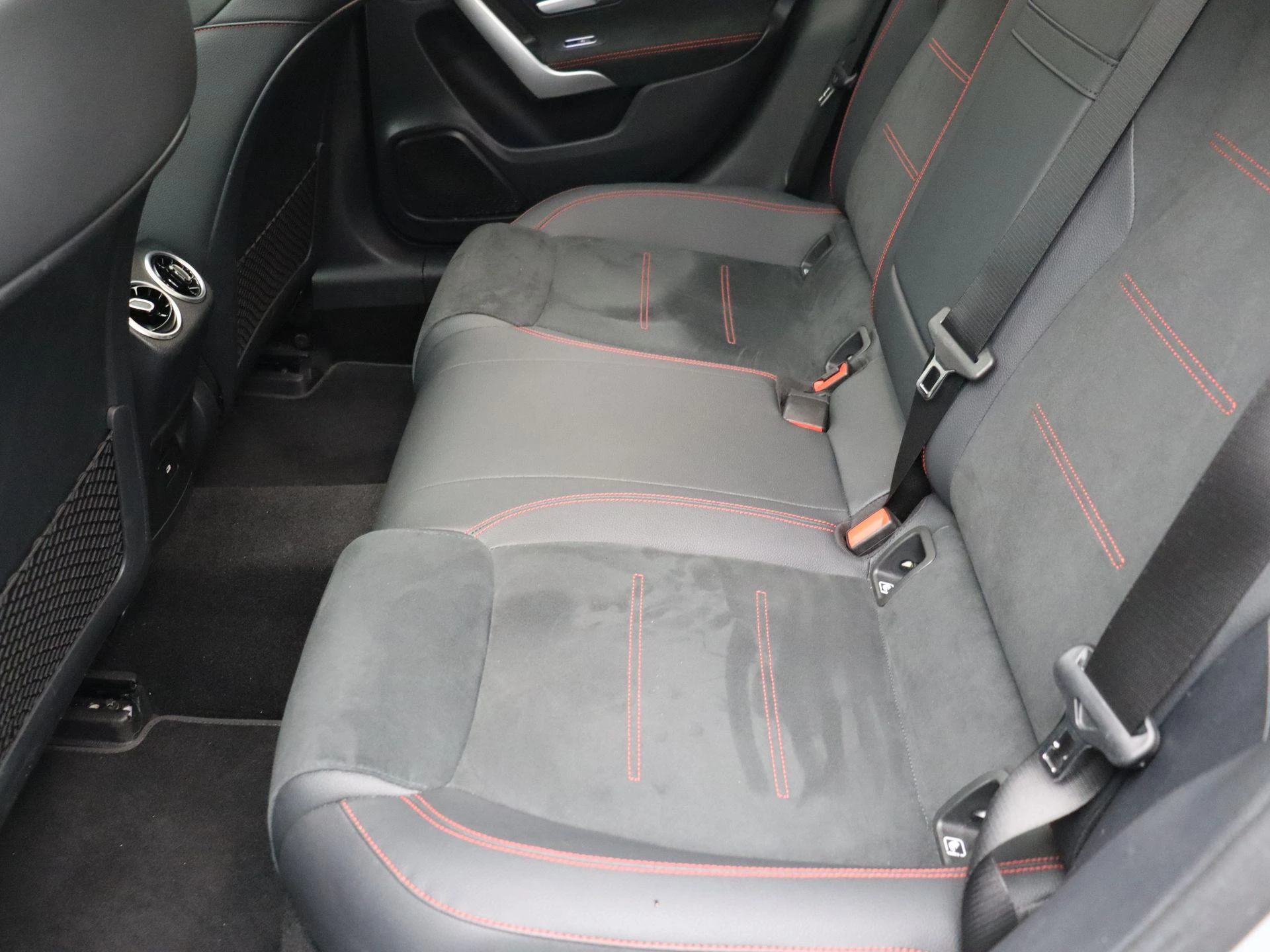 Mercedes-Benz-Classe A-image-18