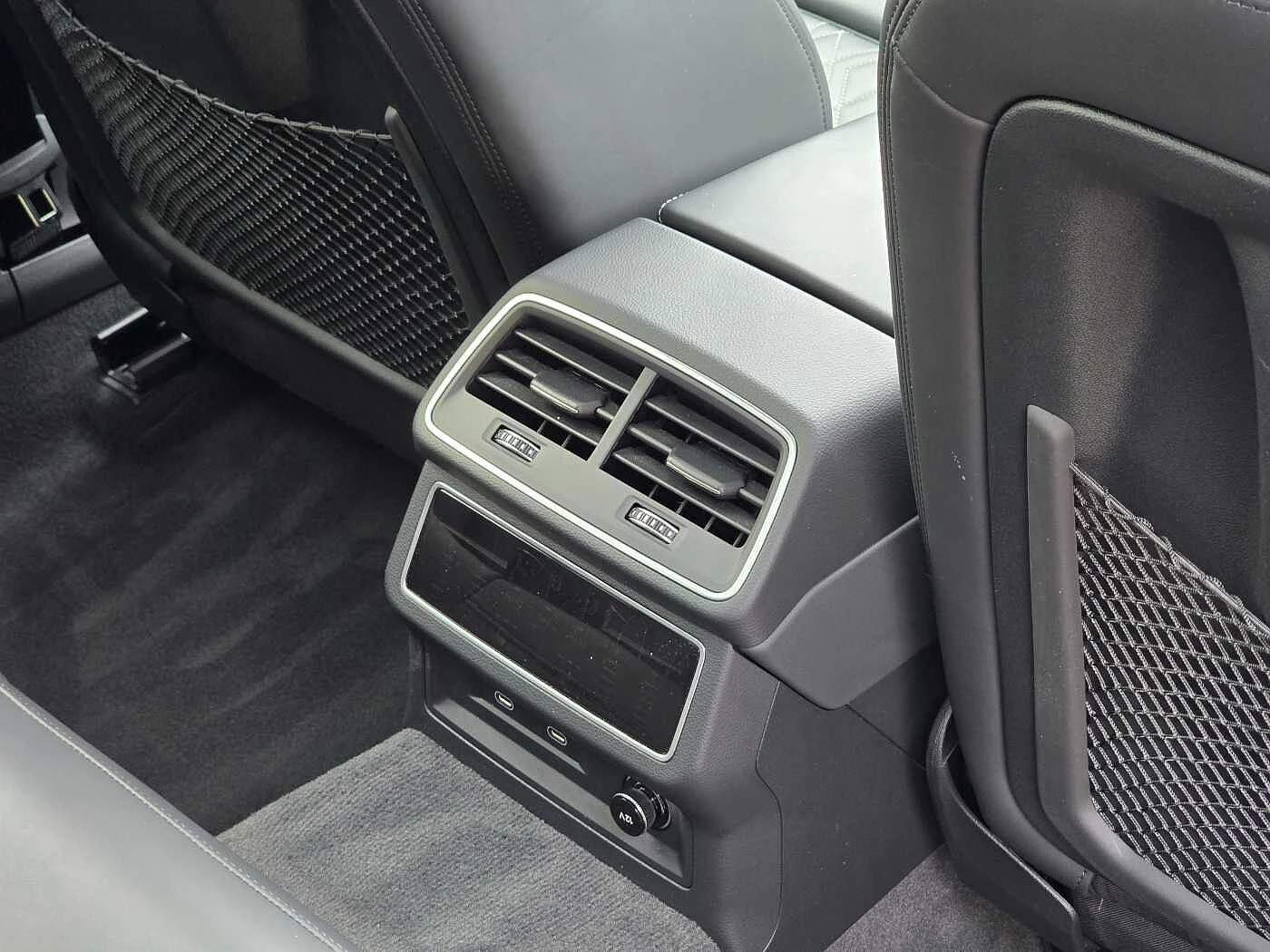 Audi-A6-image-16