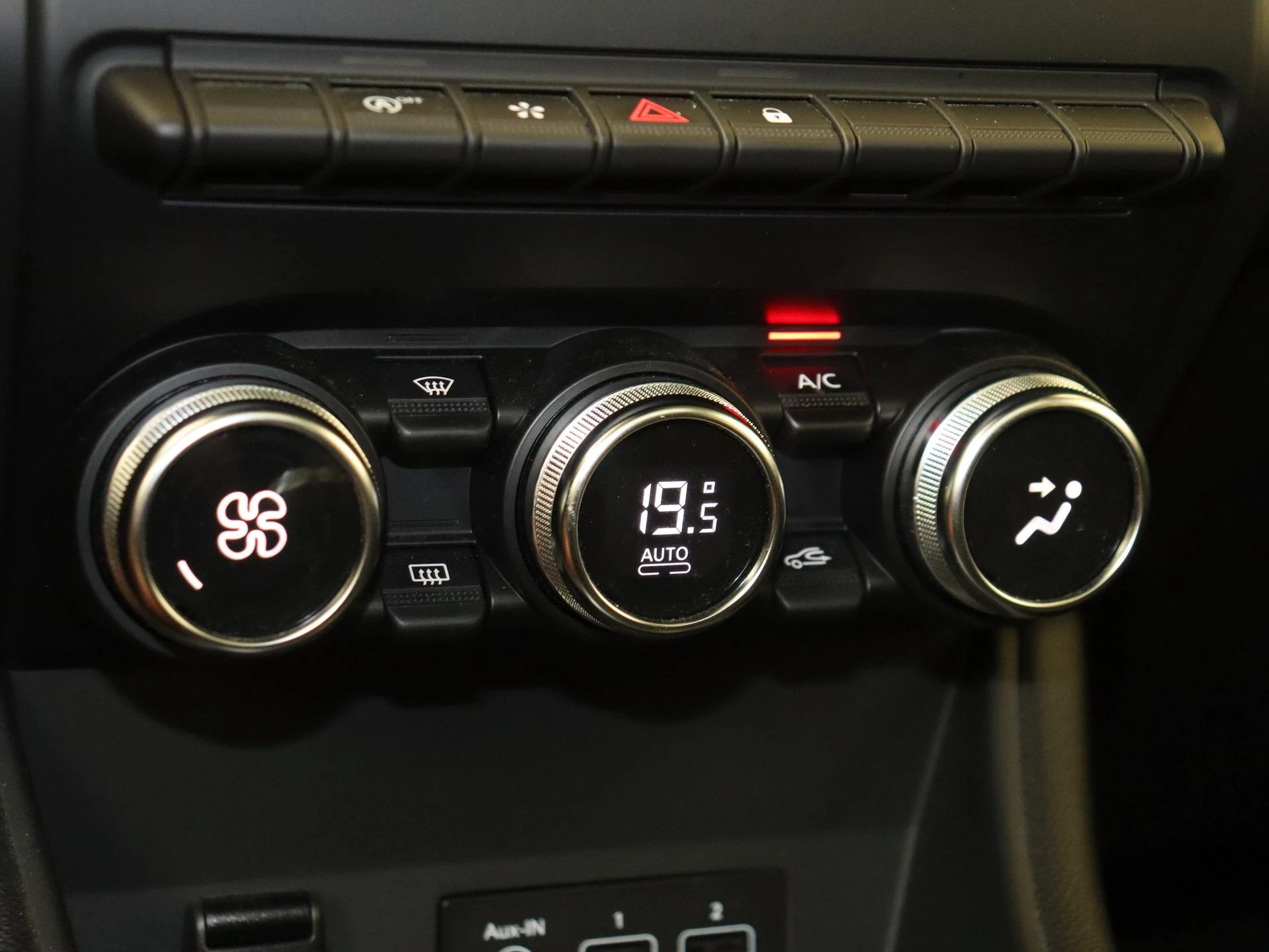 Renault-Captur-image-19
