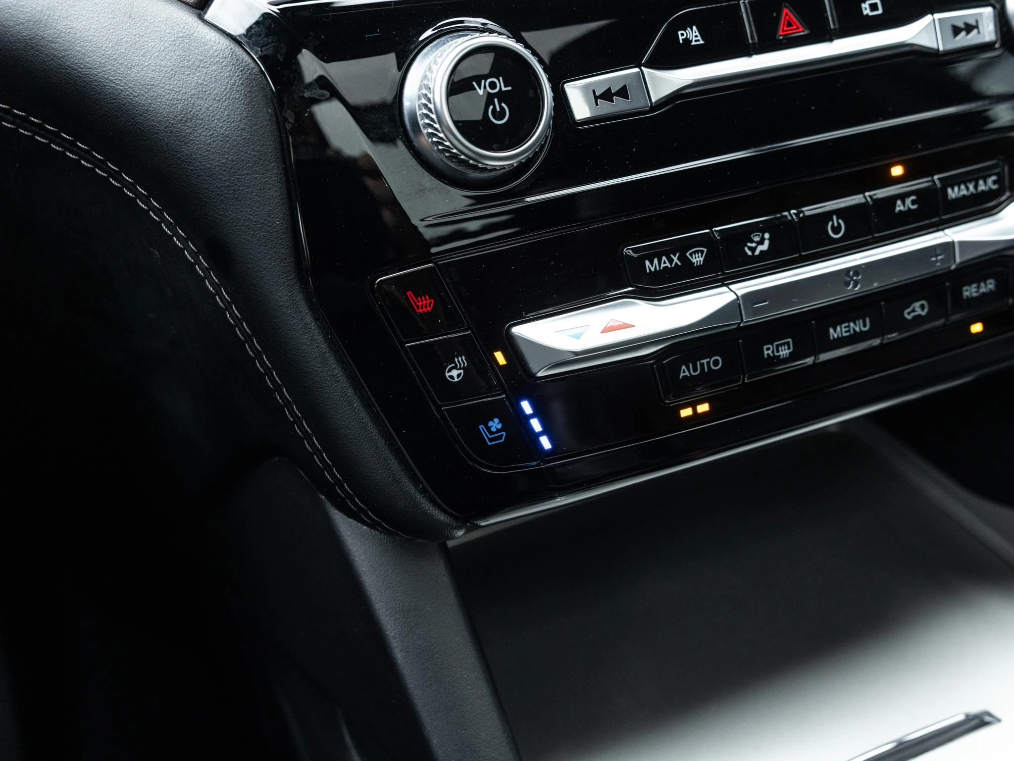 Ford-Explorer-image-26