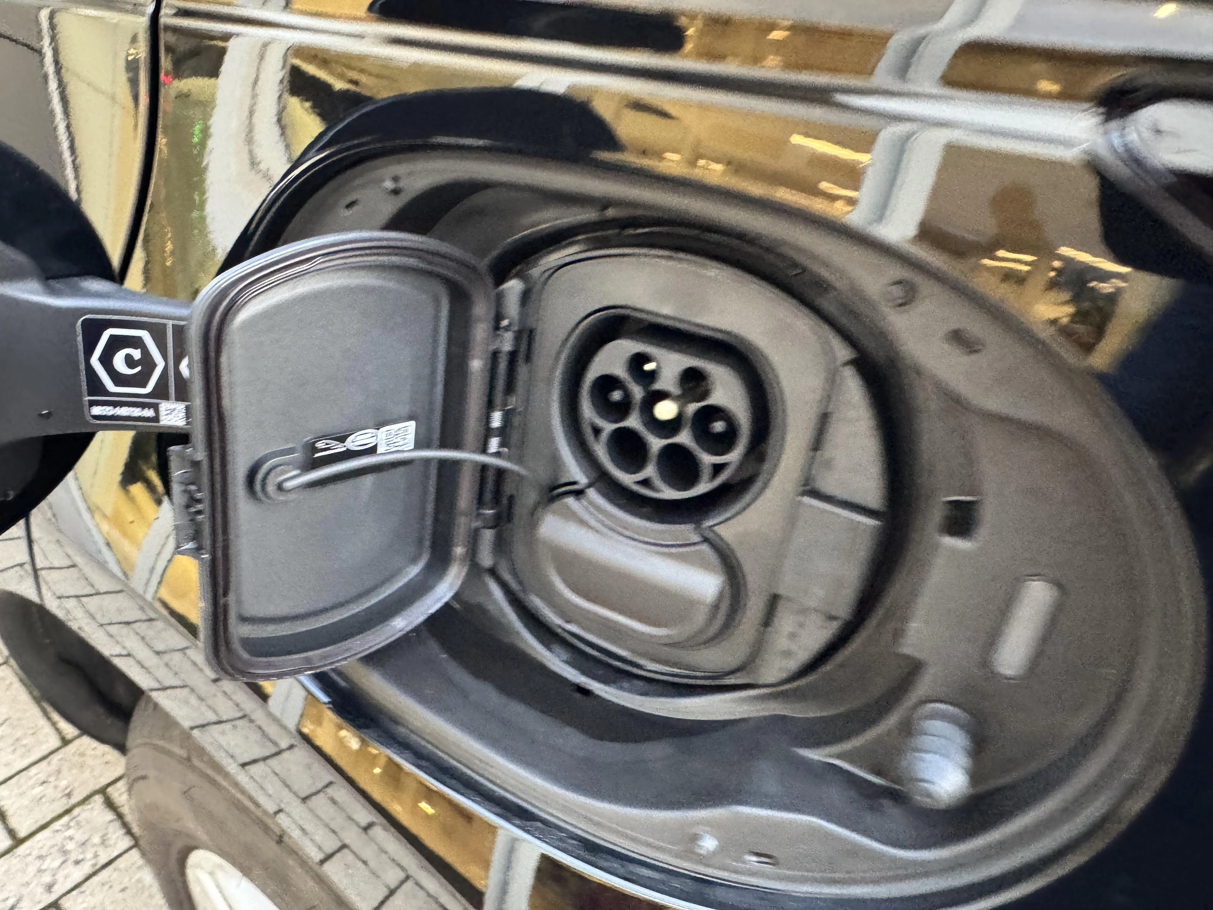 Land Rover Range Rover Evoque P270e Dynamic SE AWD