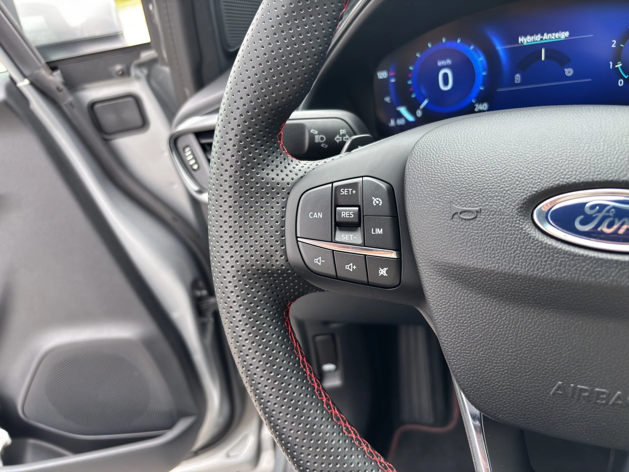 Ford Puma 1.0 EcoBoost Mild Hybrid ST-Line Design