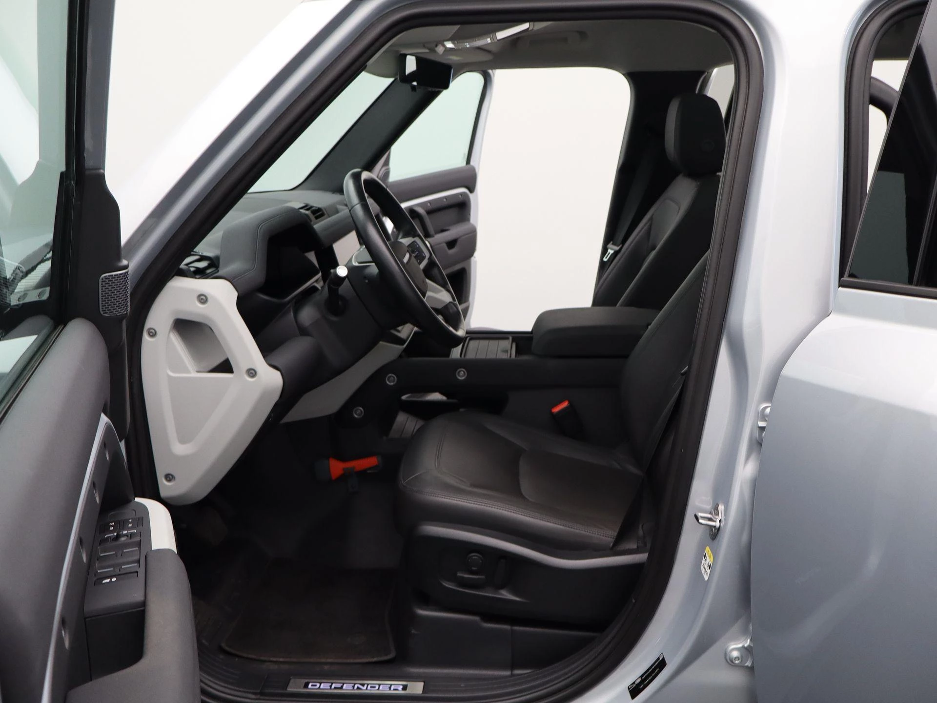 Land Rover Defender 110 P400e XS Edition