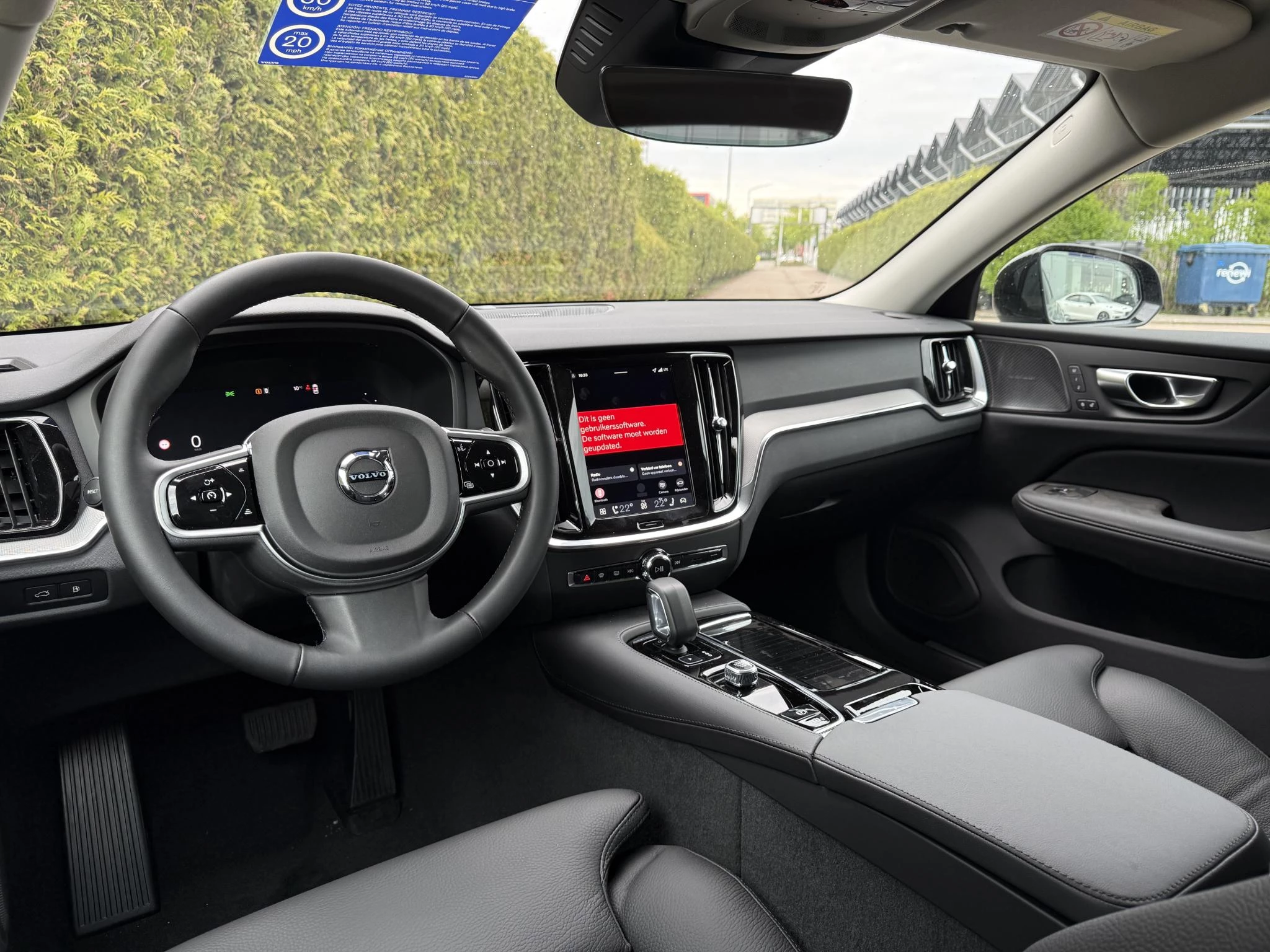 Volvo-V60-image-25