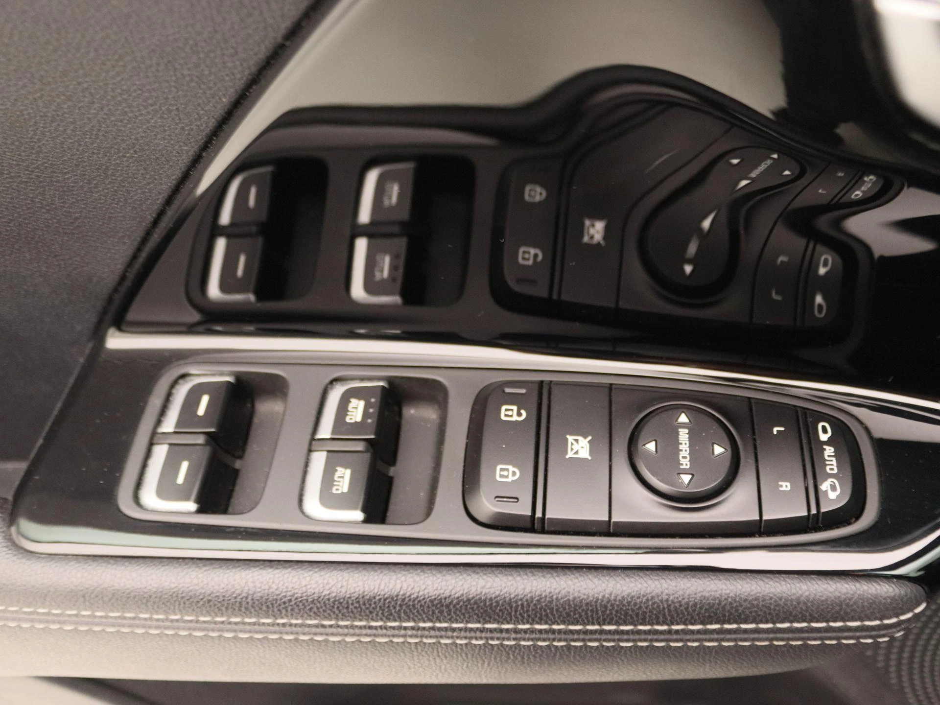 Kia Niro 1.6 GDi Hybrid BusinessLine