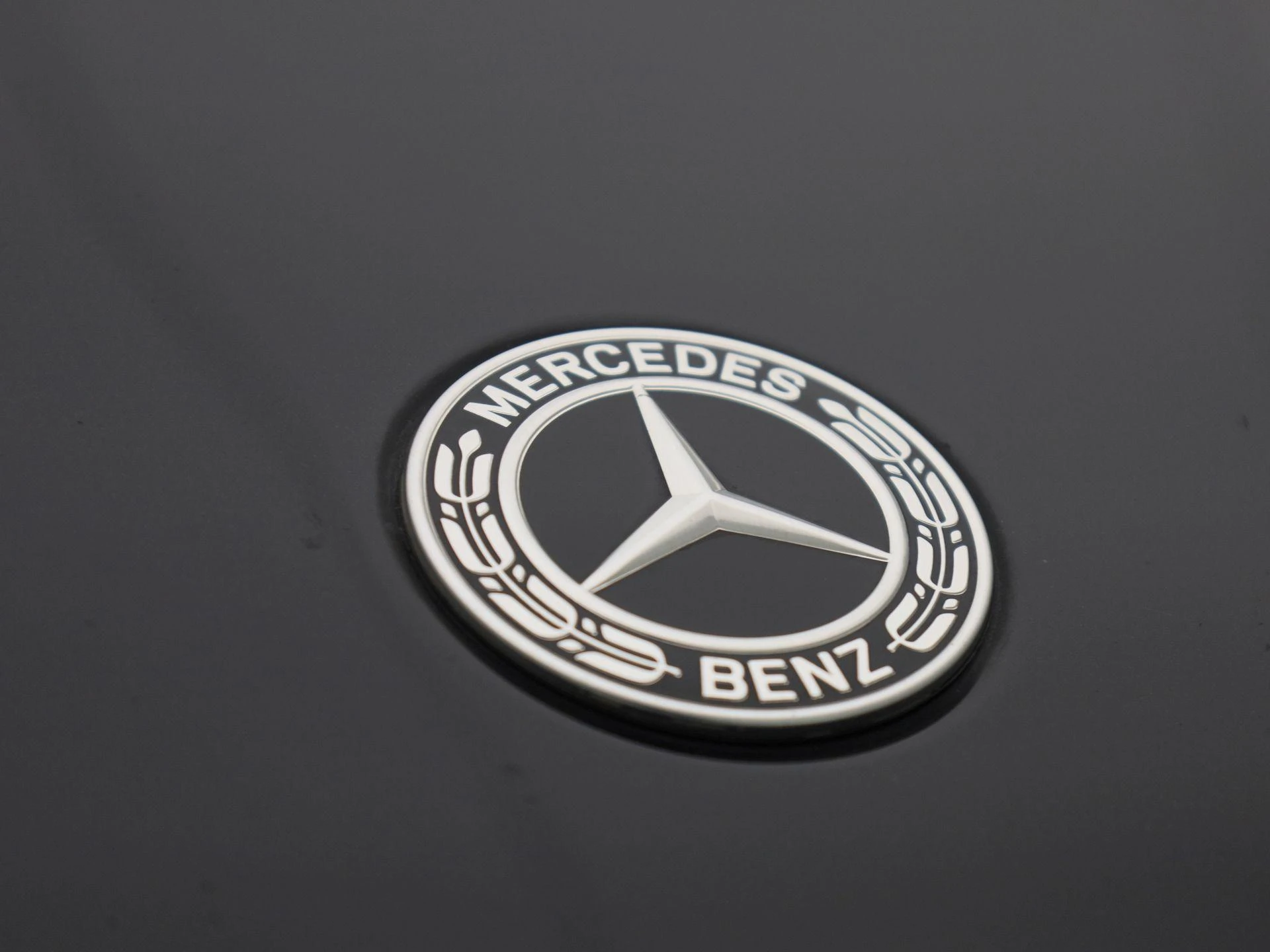 Mercedes-Benz-CLA-image-40