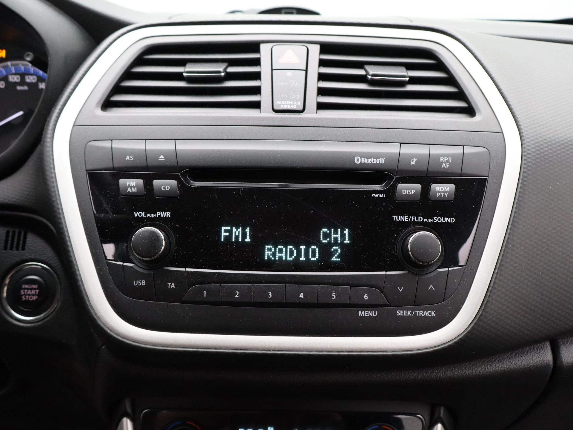 Suzuki-S-Cross-image-25