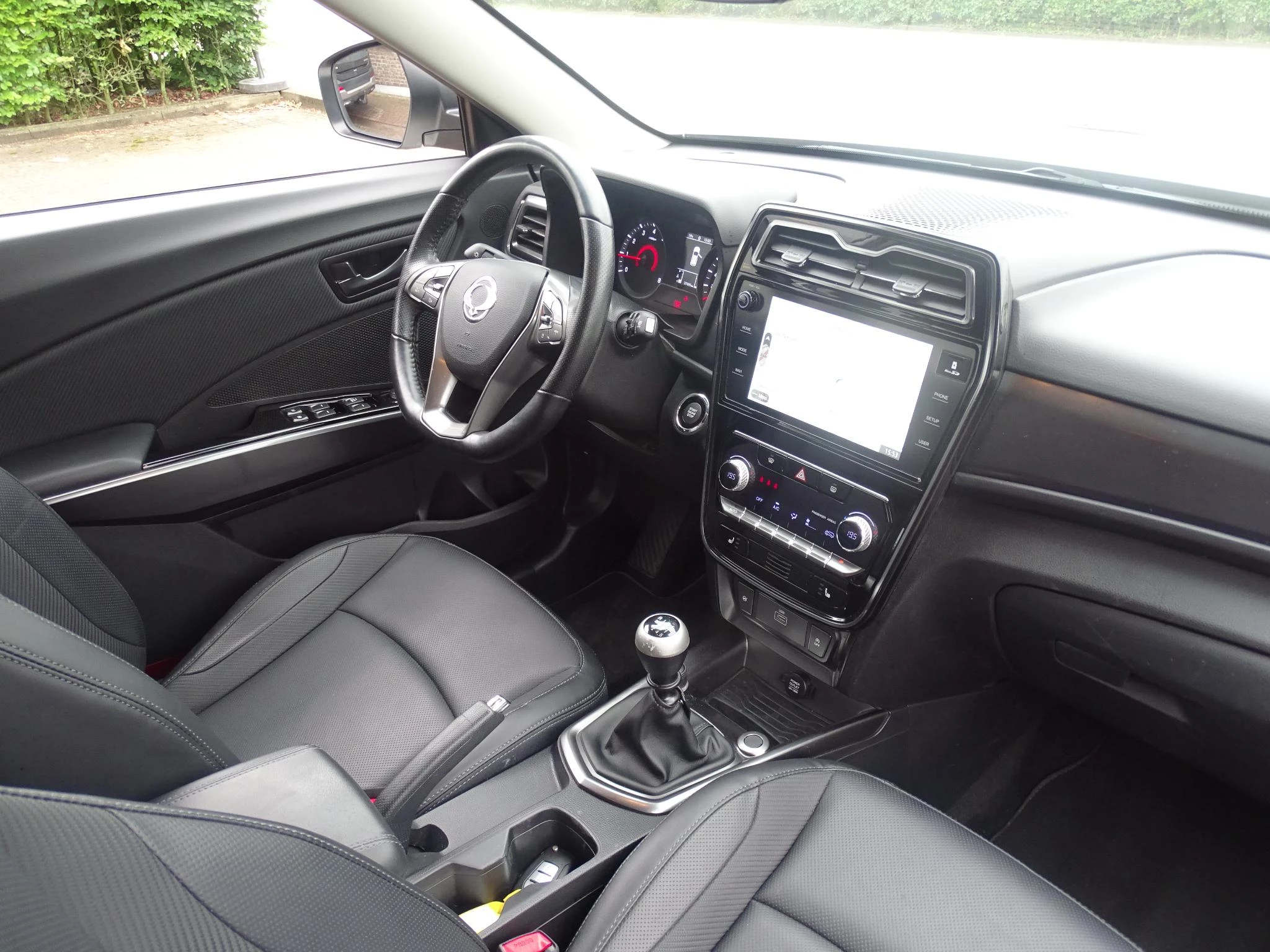 SsangYong Tivoli 1.2 2WD Ruby