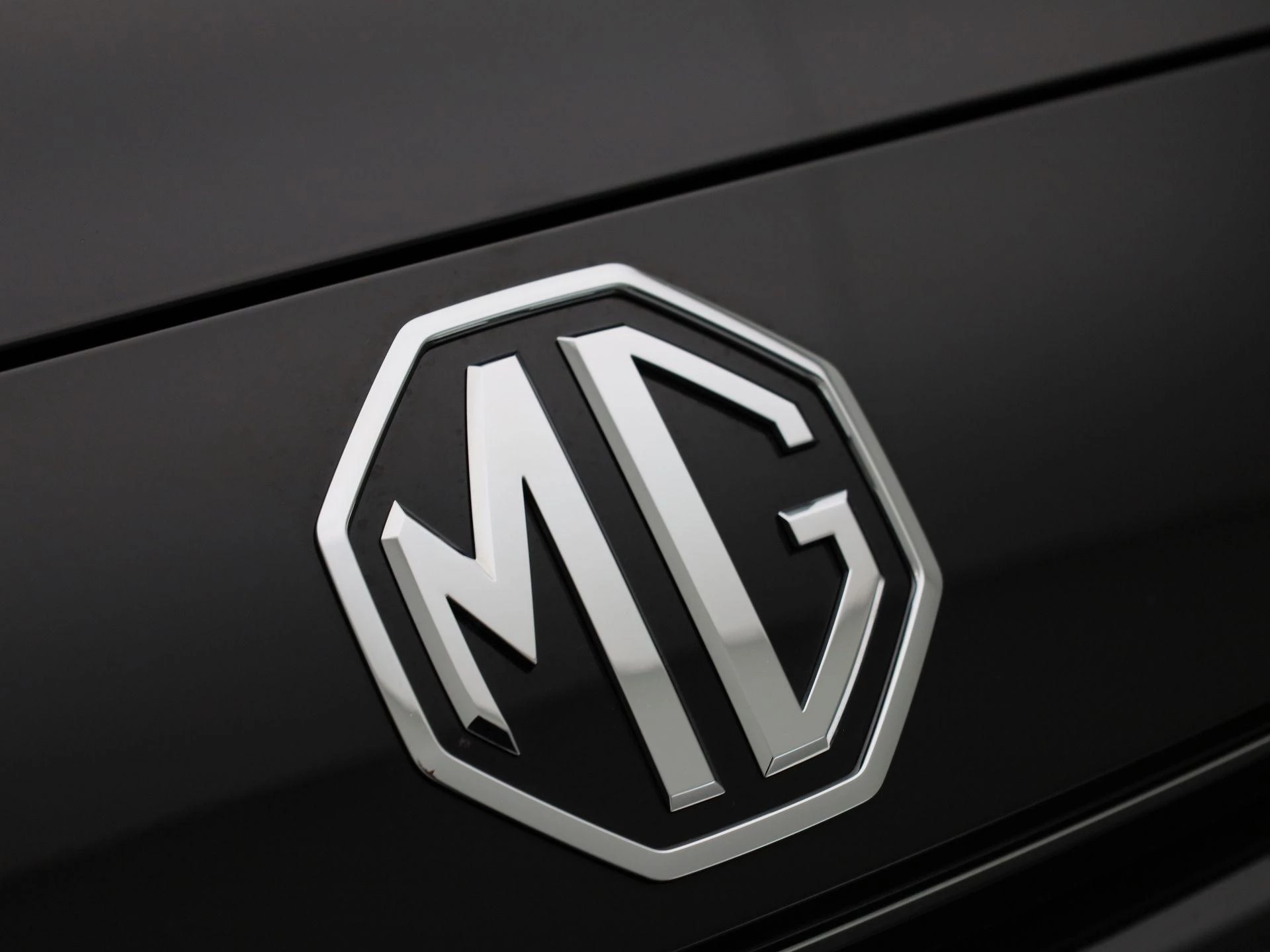 MG-ZS-image-28