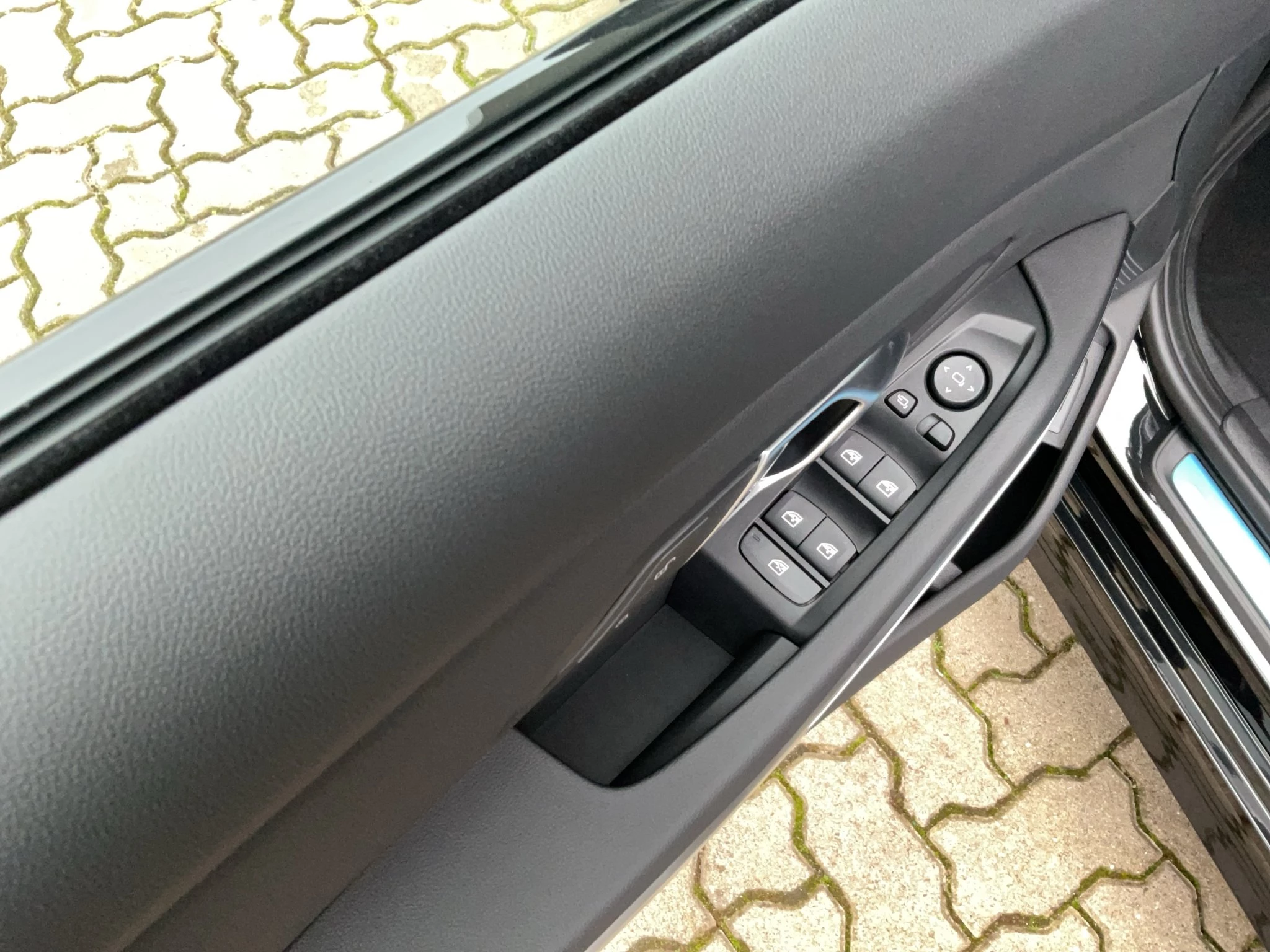 BMW-3er Reihe-image-15