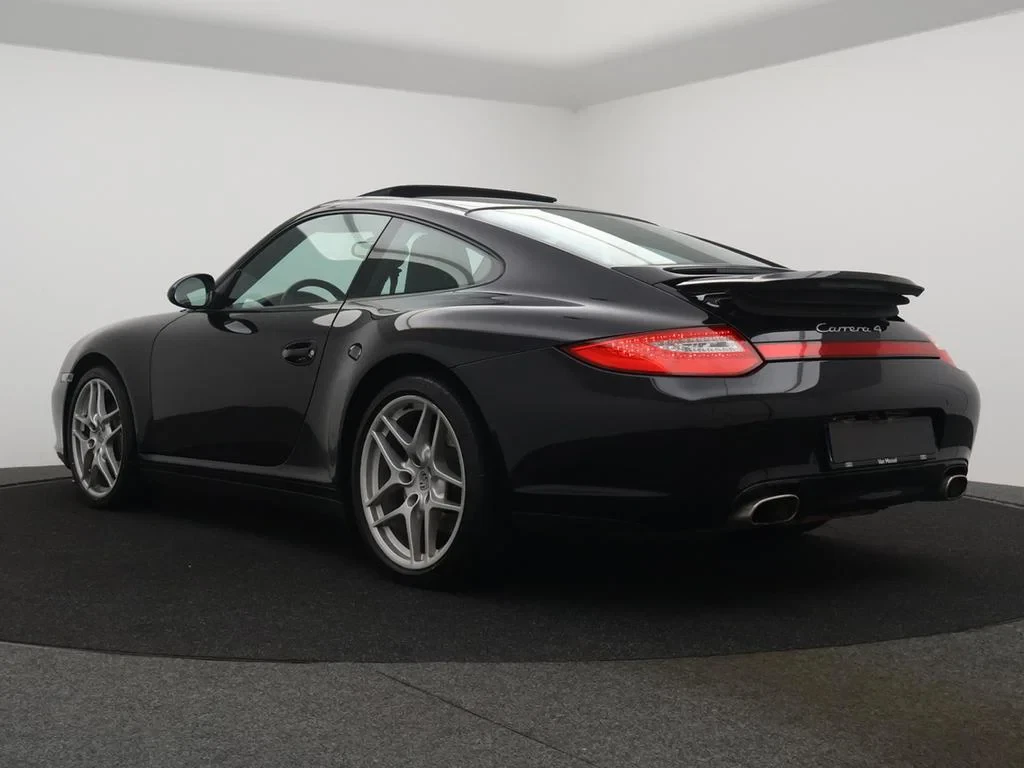 Porsche-911-image-4