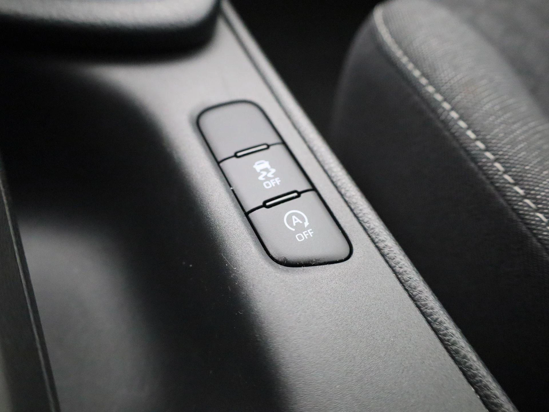 Toyota-Yaris-image-18