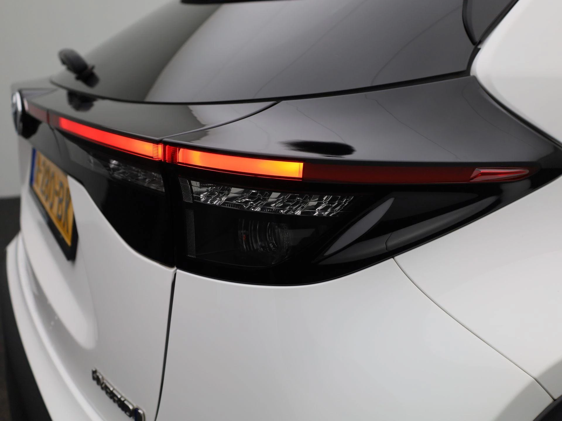 Toyota-Yaris Cross-image-33