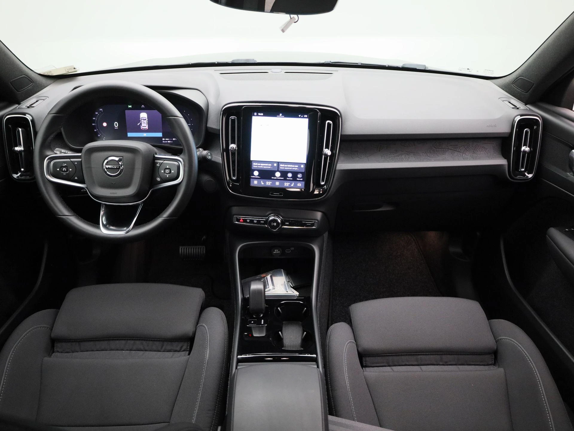 Volvo-XC40-image-7