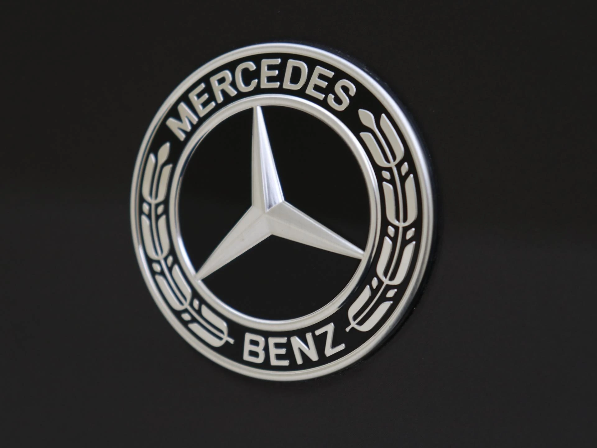 Mercedes-Benz-E-Klasse-image-29