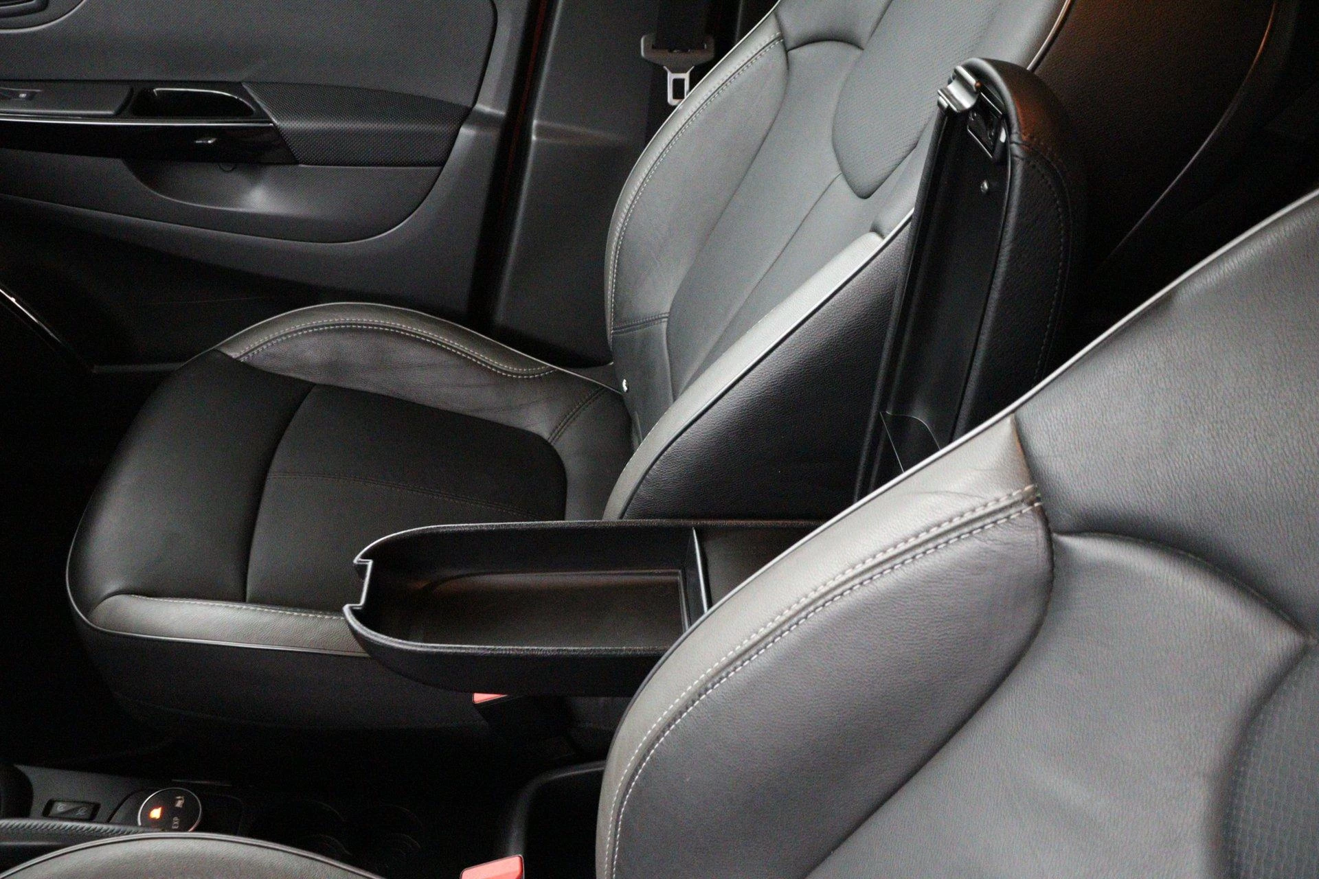 Renault-Captur-image-50