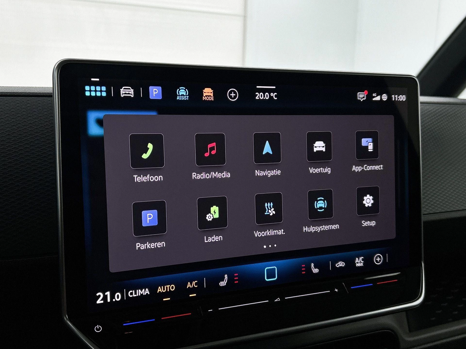 Volkswagen-ID. Buzz Cargo-image-5