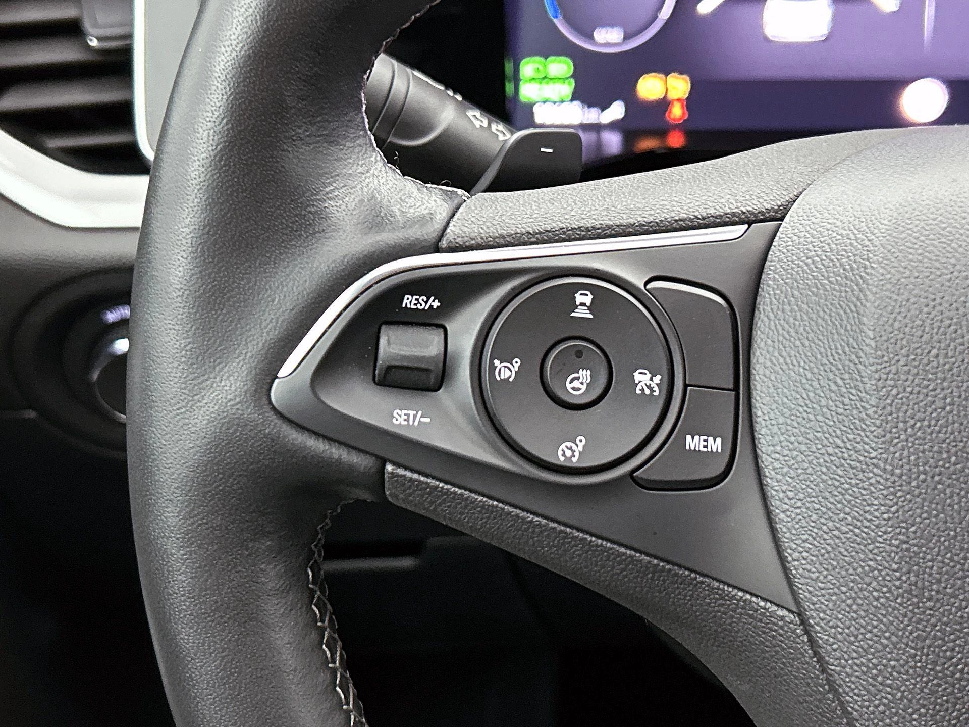 Opel-Grandland-image-5