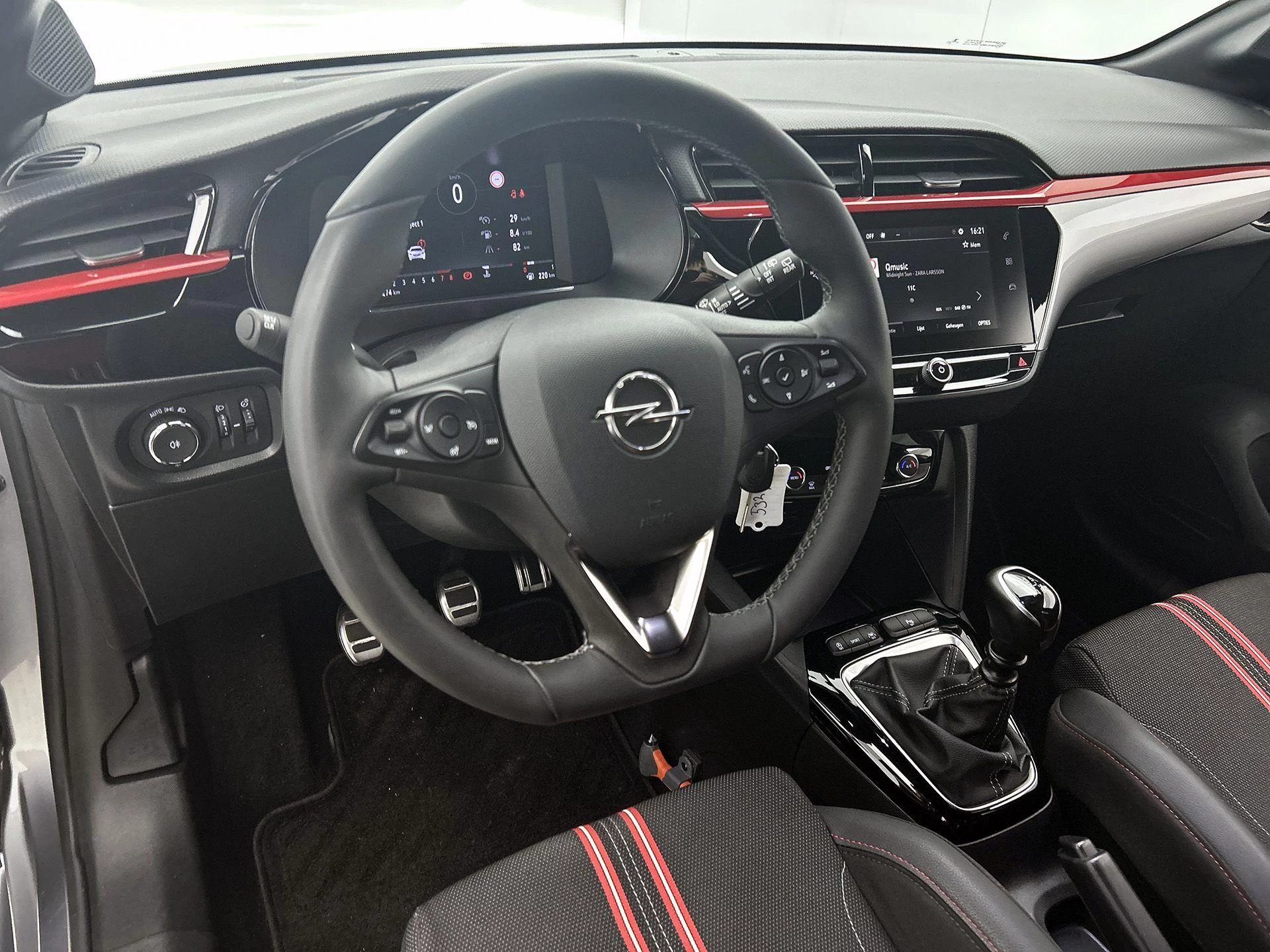 Opel-Corsa-image-19