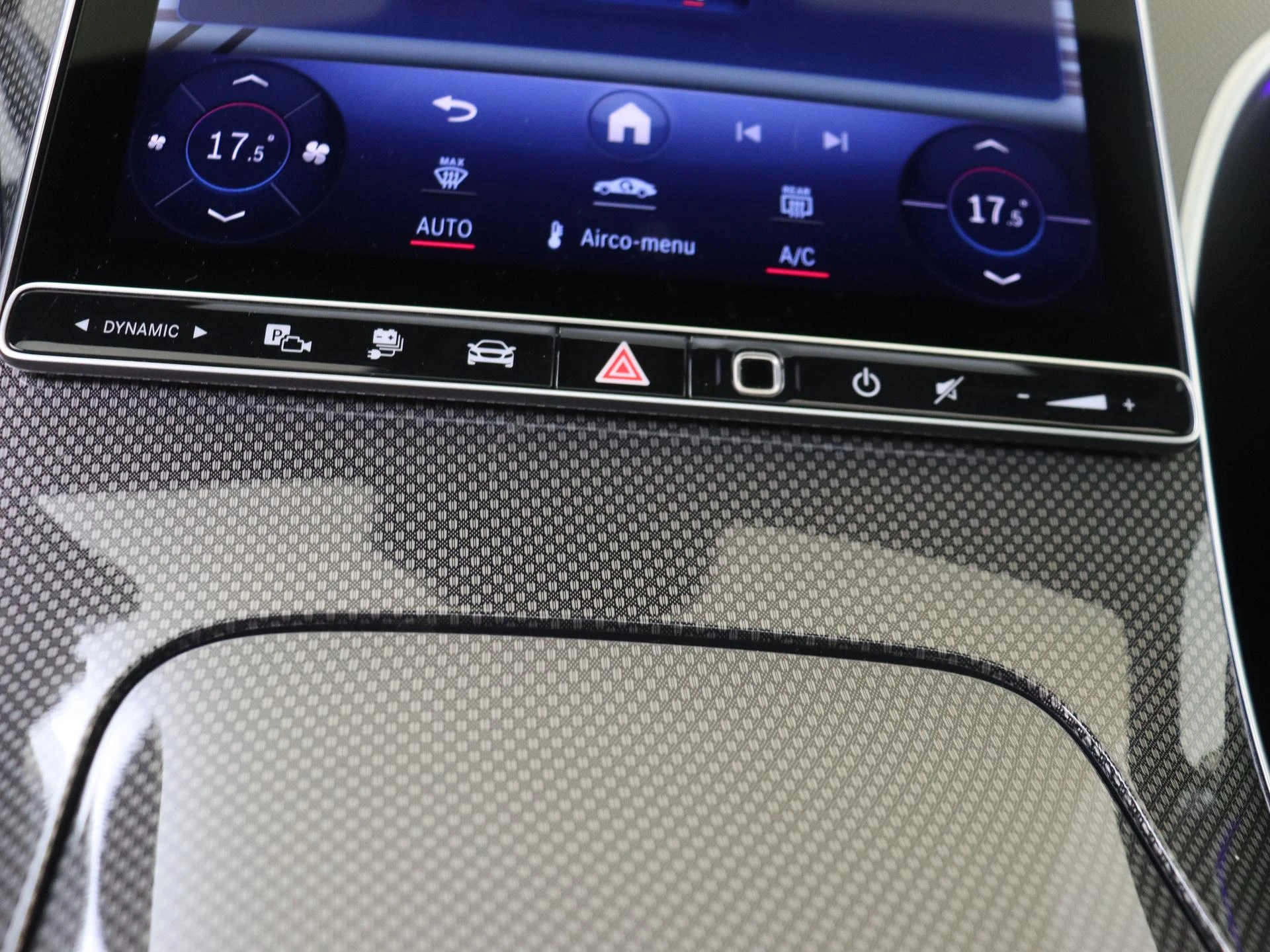 Mercedes-Benz-C-Klasse-image-20
