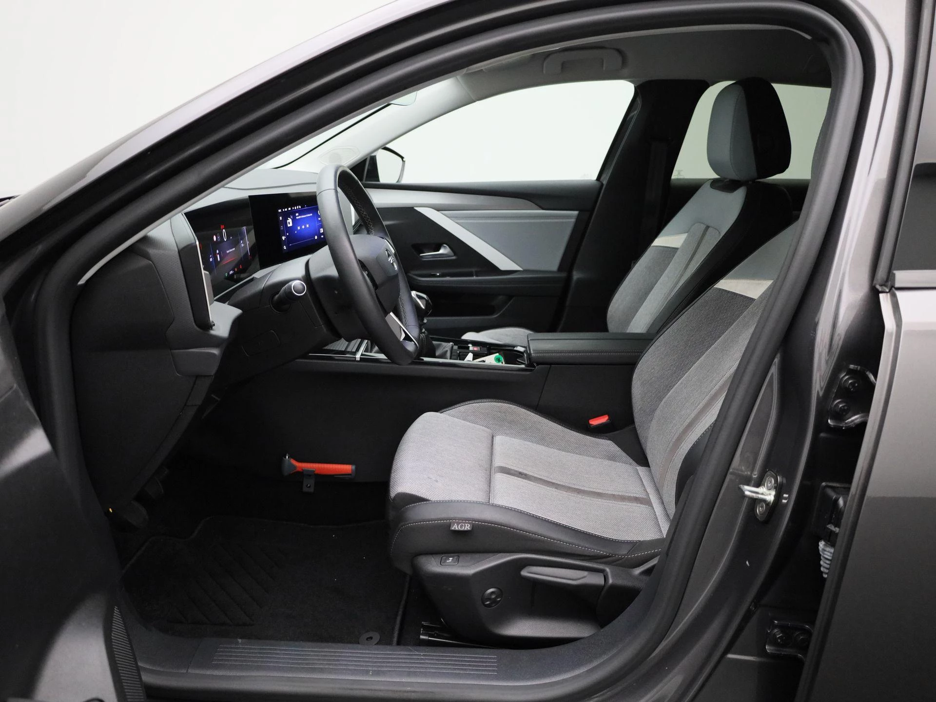 Opel Astra Sports Tourer 1.2 Business Elegance