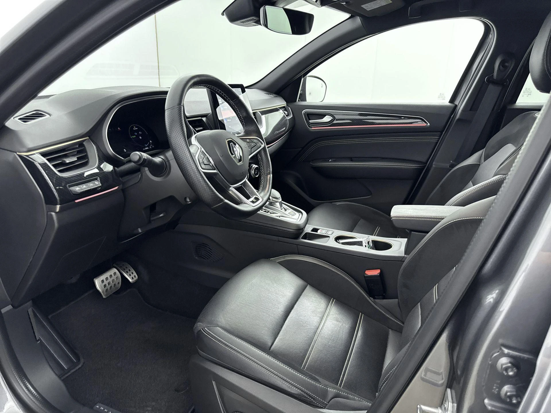 Renault-Arkana-image-7
