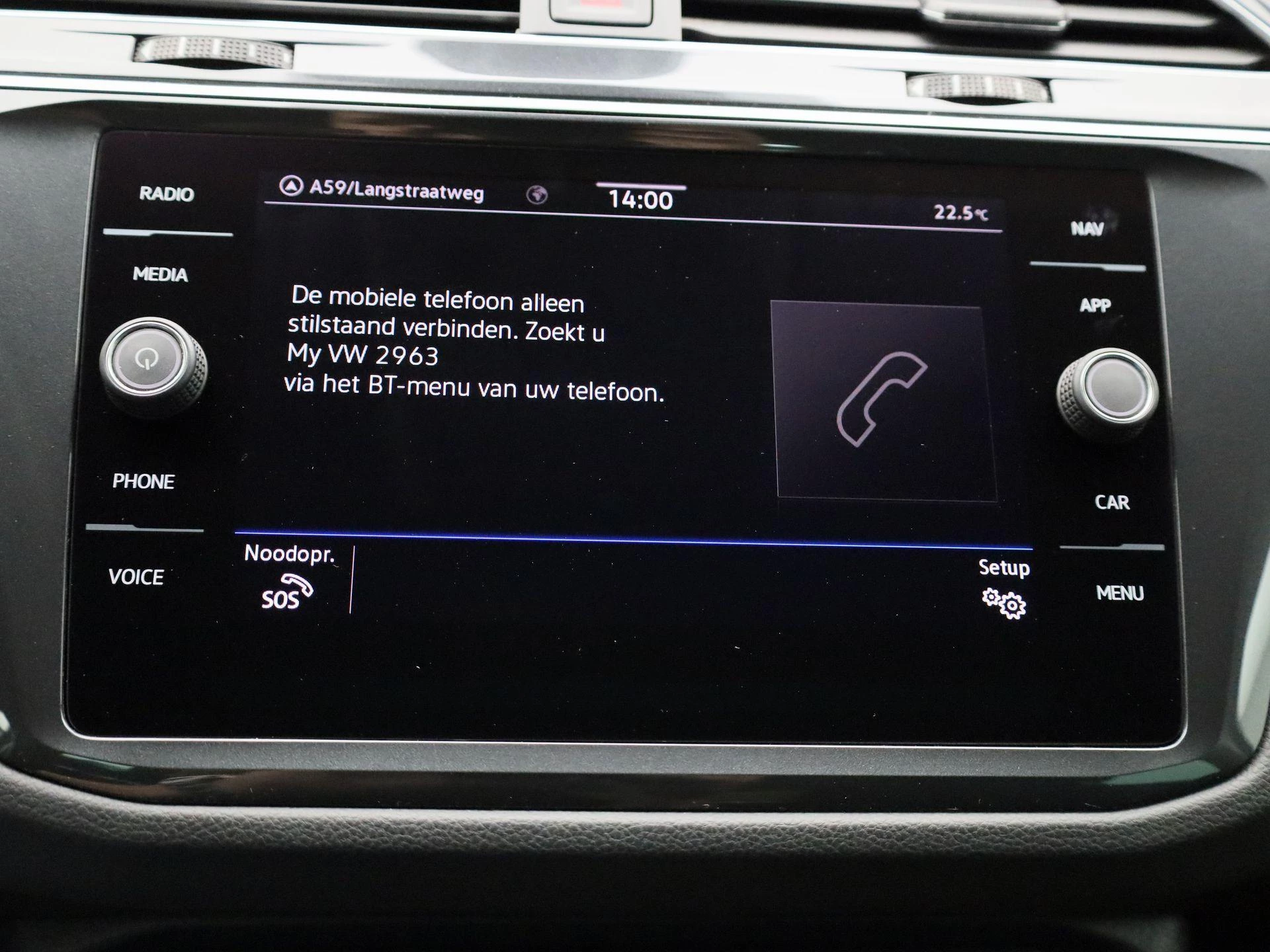 Volkswagen-Tiguan-image-24