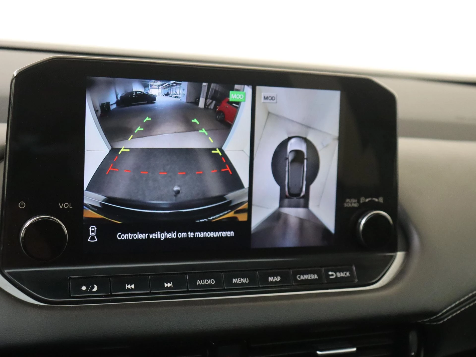 Nissan-QASHQAI-image-17
