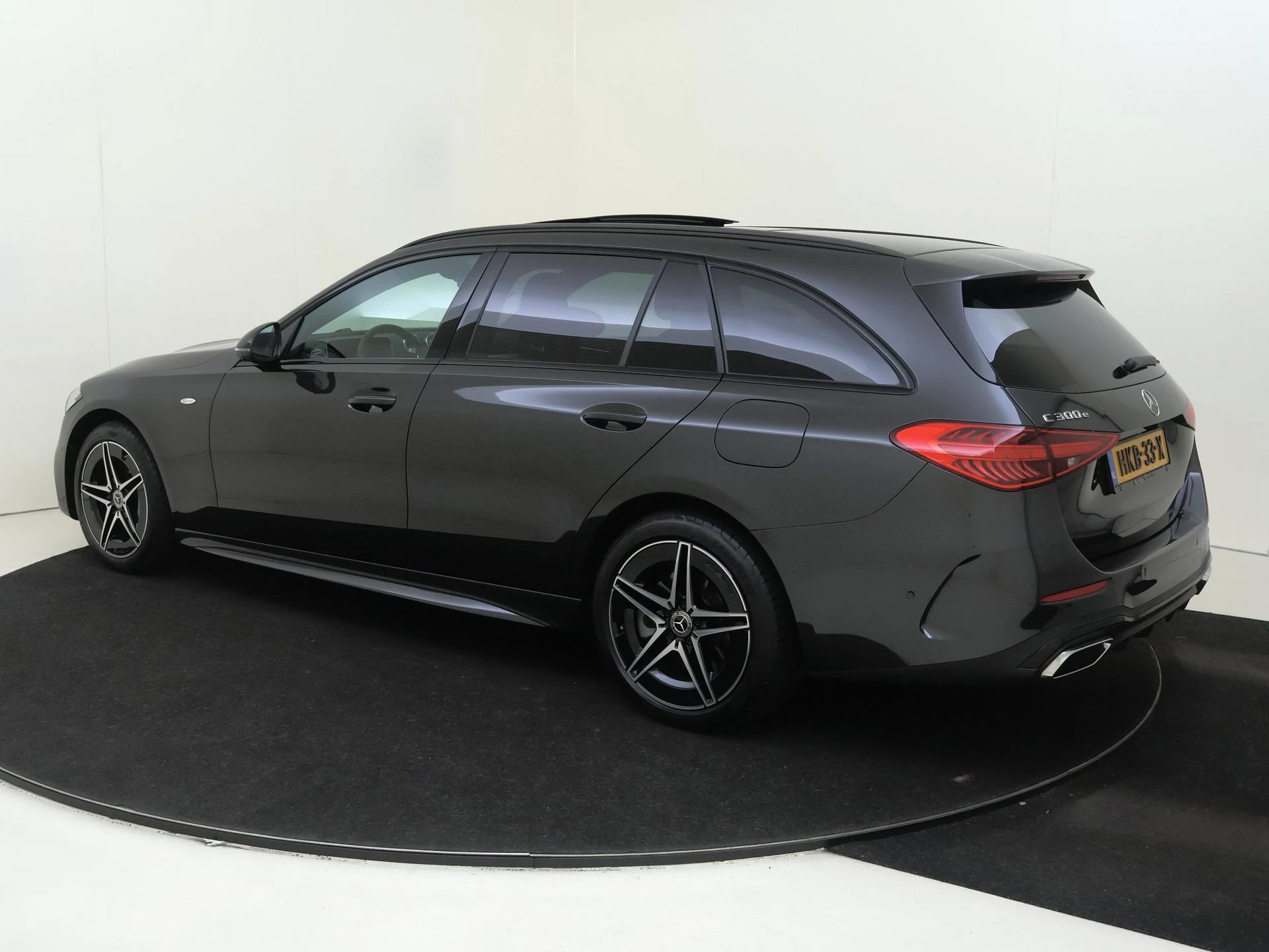 Mercedes-Benz C-Klasse Estate 300 e Business Solution AMG