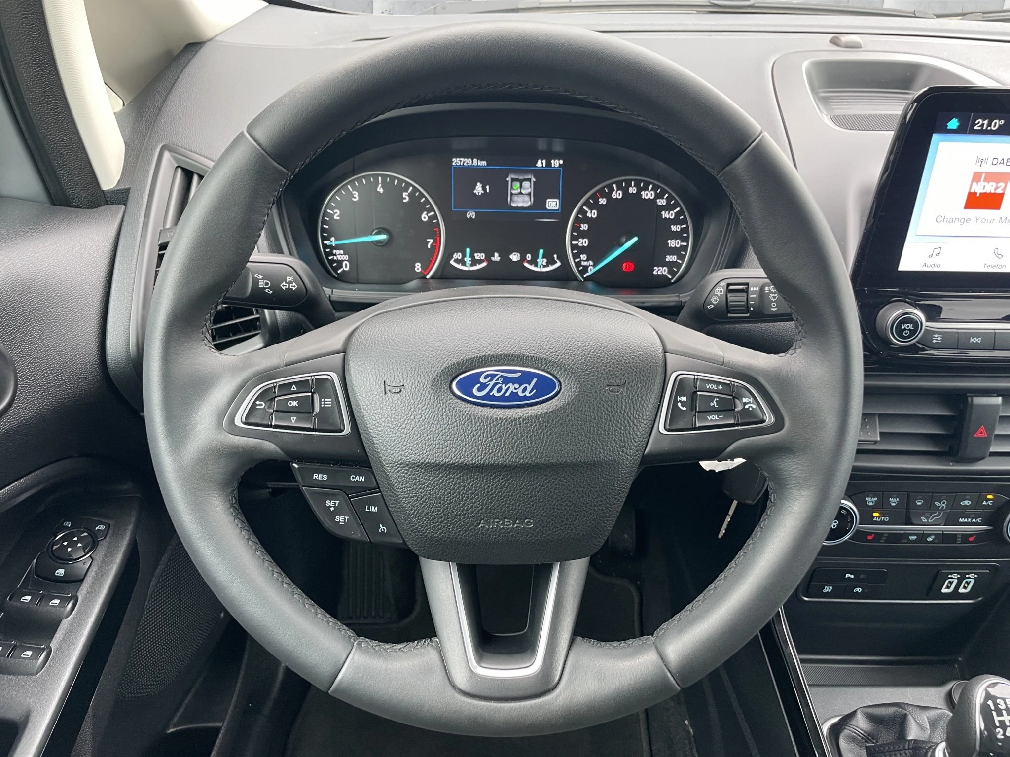 Ford-EcoSport-image-12
