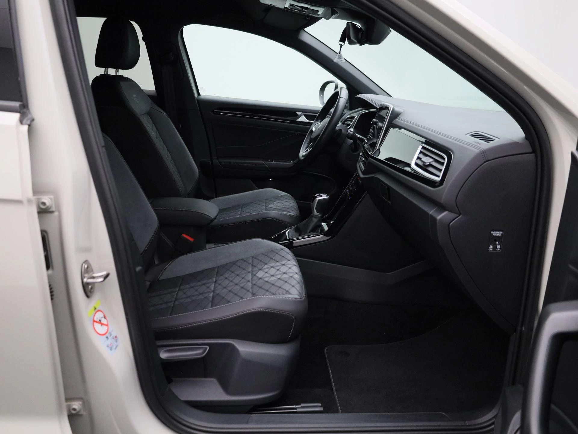 Volkswagen T-Roc 1.5 TSI R-Line 150 PK|