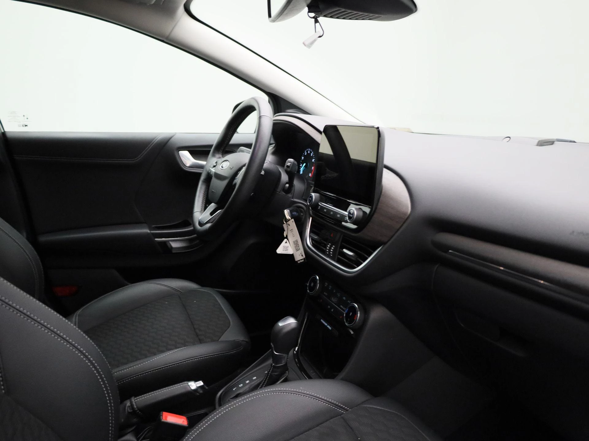Ford Puma 1.0i Ecoboost MHEV Titanium | Winterpack | LED