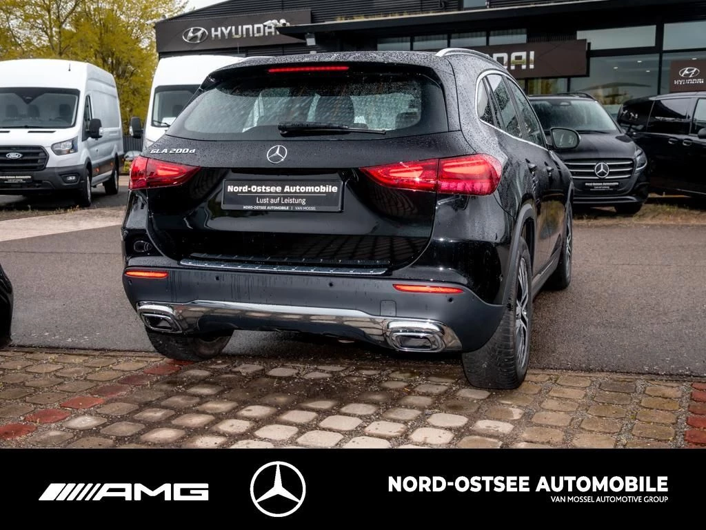 Mercedes-Benz GLA 200 d PROGRESSIVE AHK KLIMA SHZ ProgressiveC118 GLA 200 d PROGRESSIVE AHK KLIMA SHZ Progressive