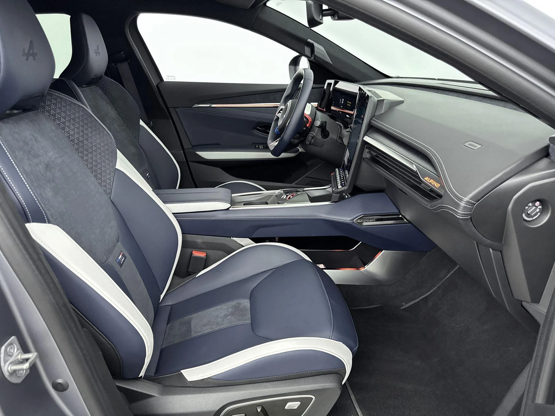 Alpine-A390-image-29