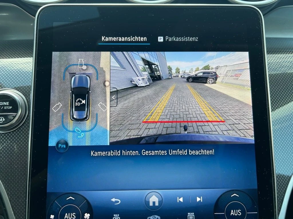 Mercedes-Benz-GLC 220 d-image-20