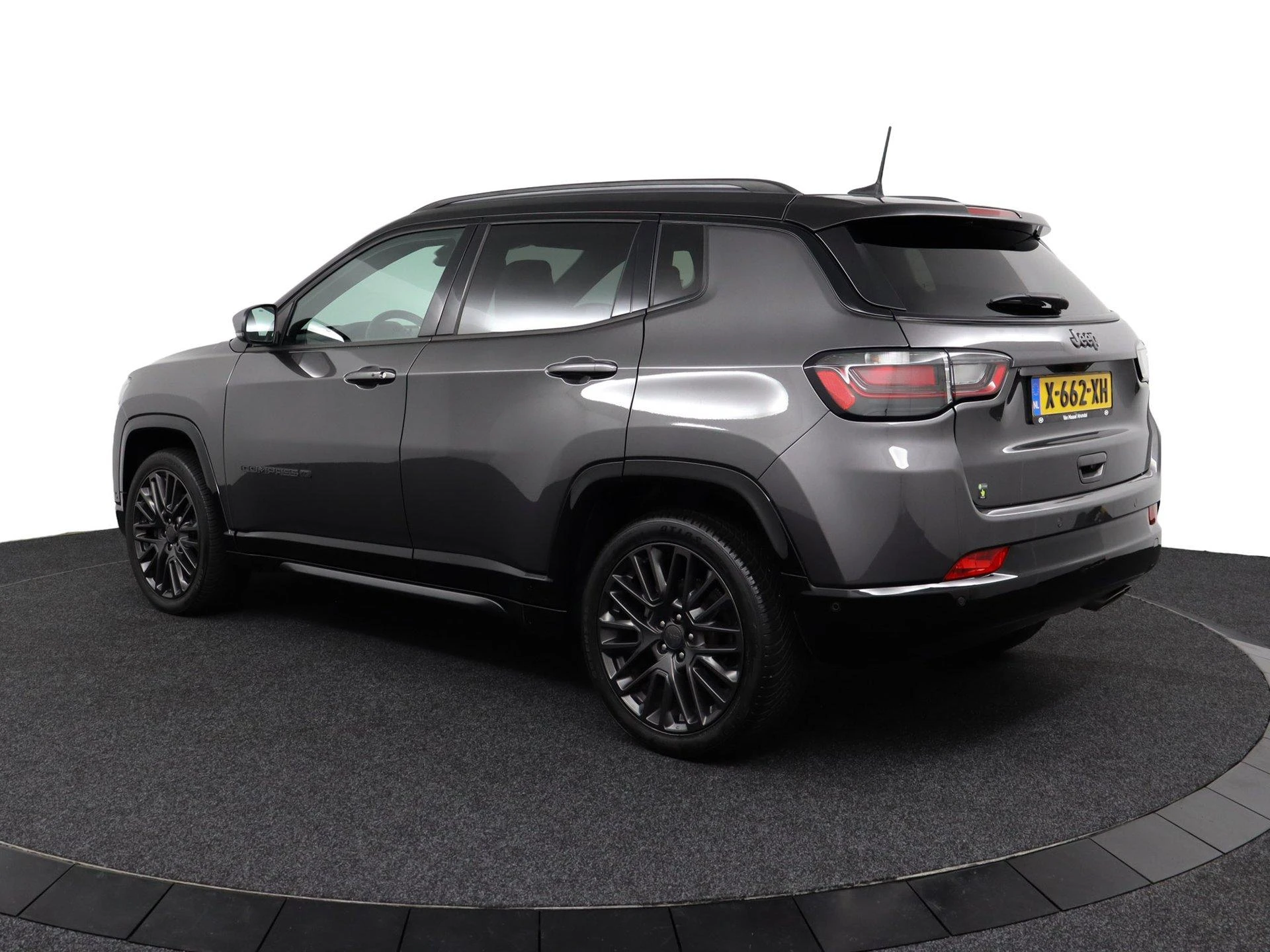 Jeep-Compass-image-4