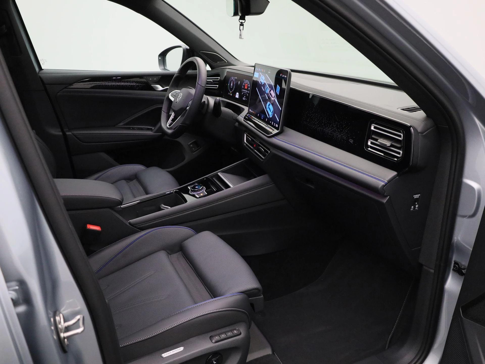 Volkswagen-Tiguan-image-41