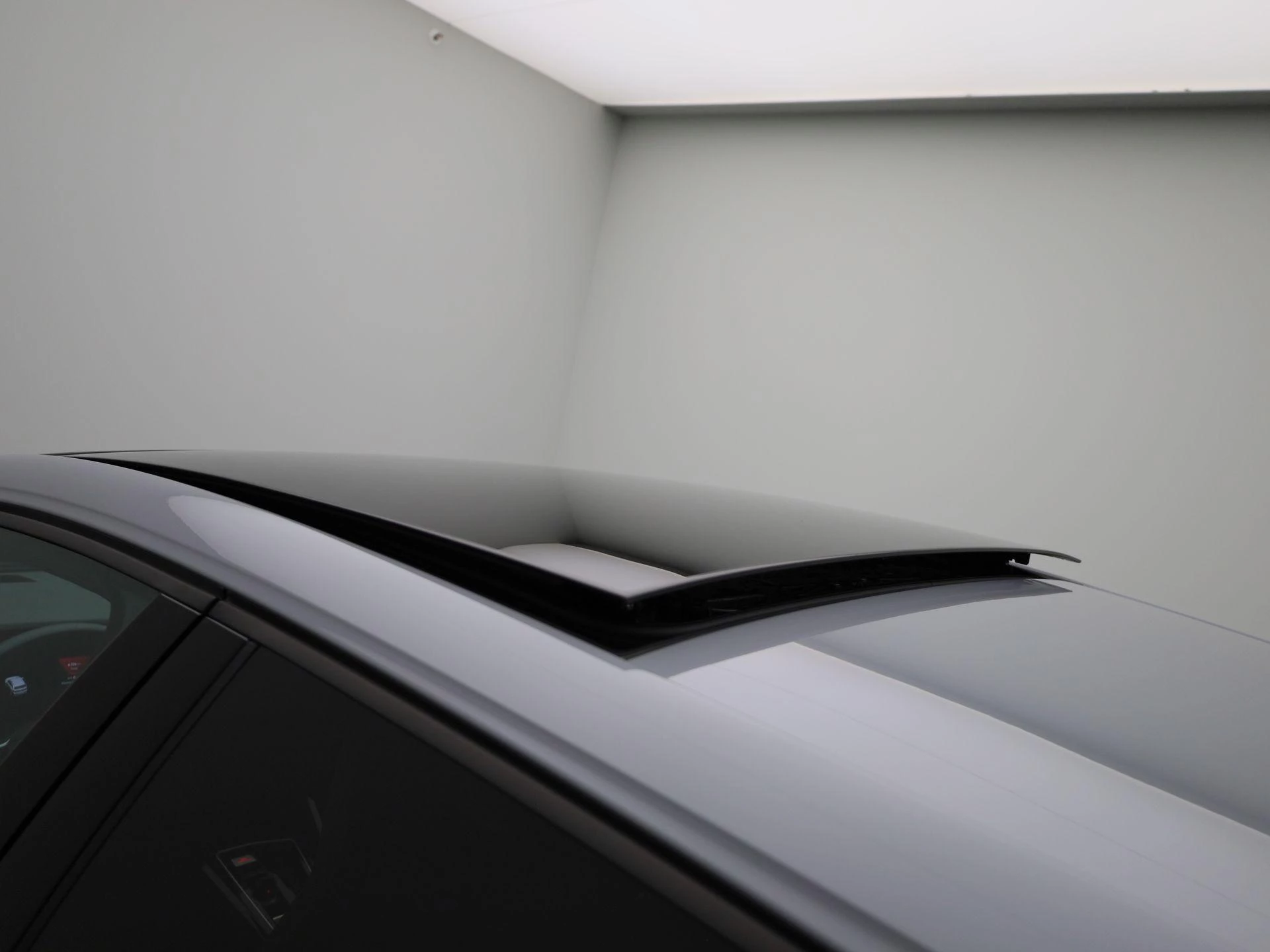 Volkswagen-Golf-image-48