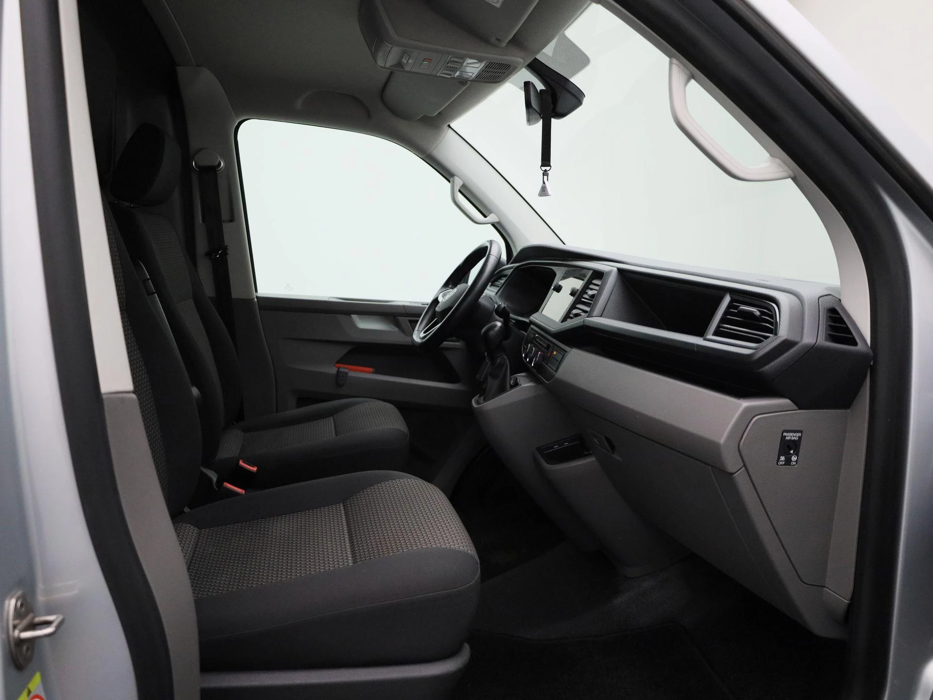 Volkswagen Transporter 2.0 TDI L1H1 150PK