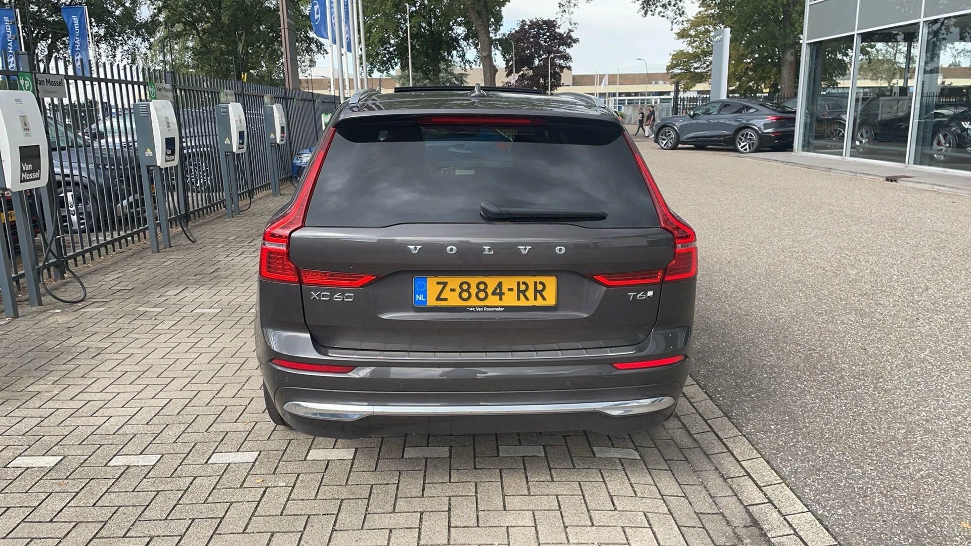 Volvo-XC60-image-3