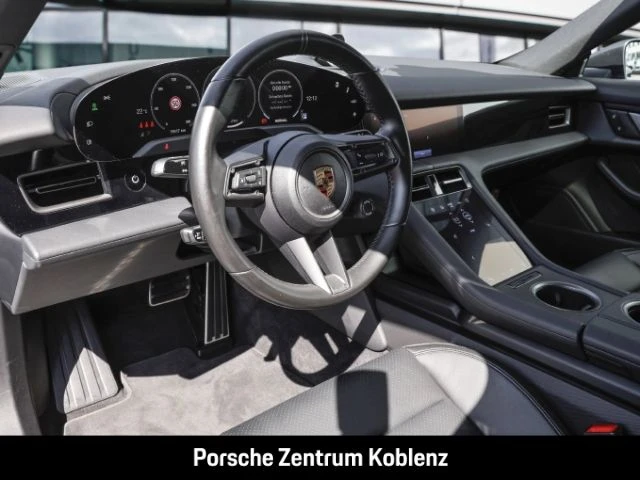 Porsche-Taycan-image-3